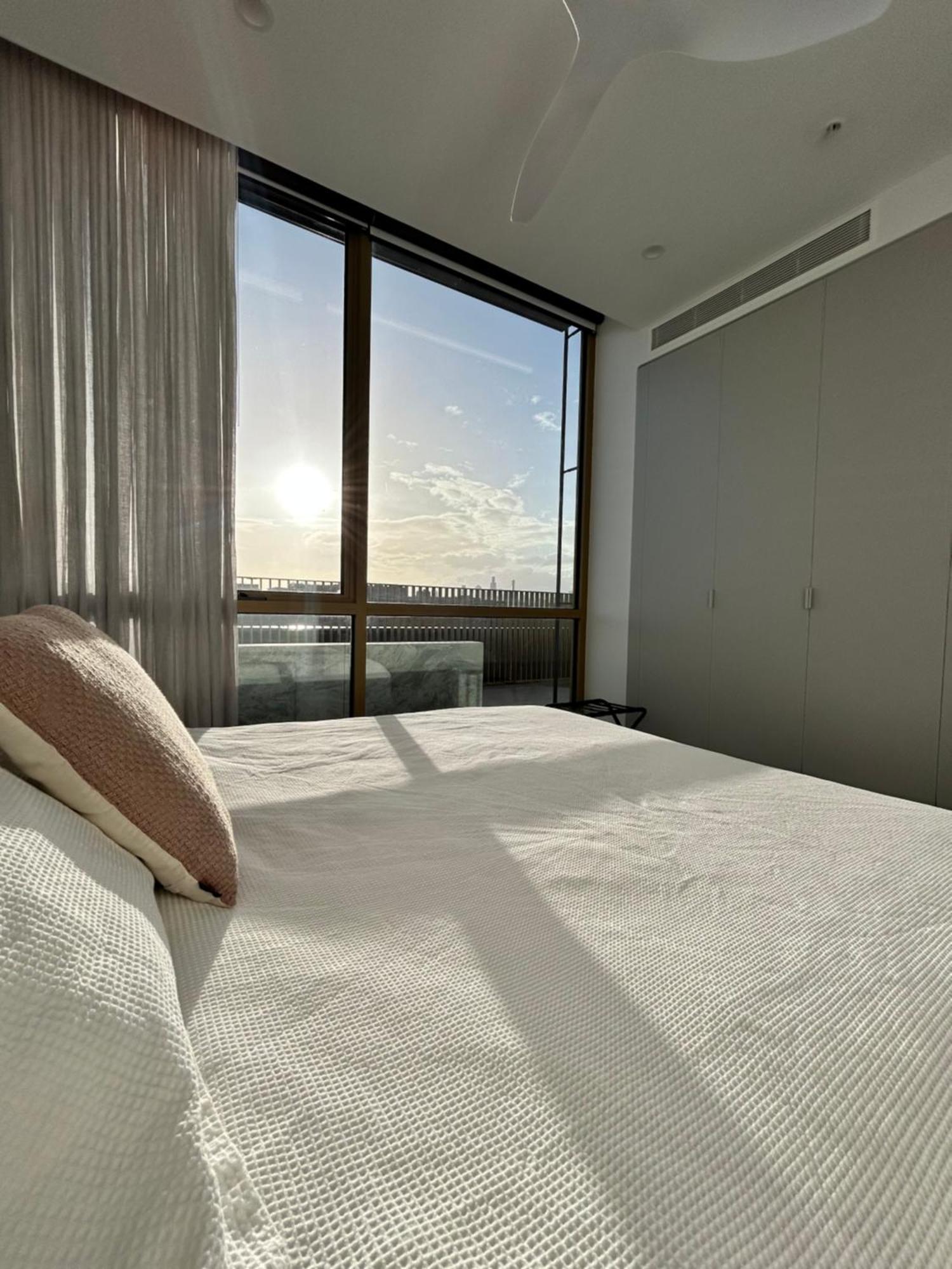 Soho Penthouse - City View With Outdoor Bath Apartment *