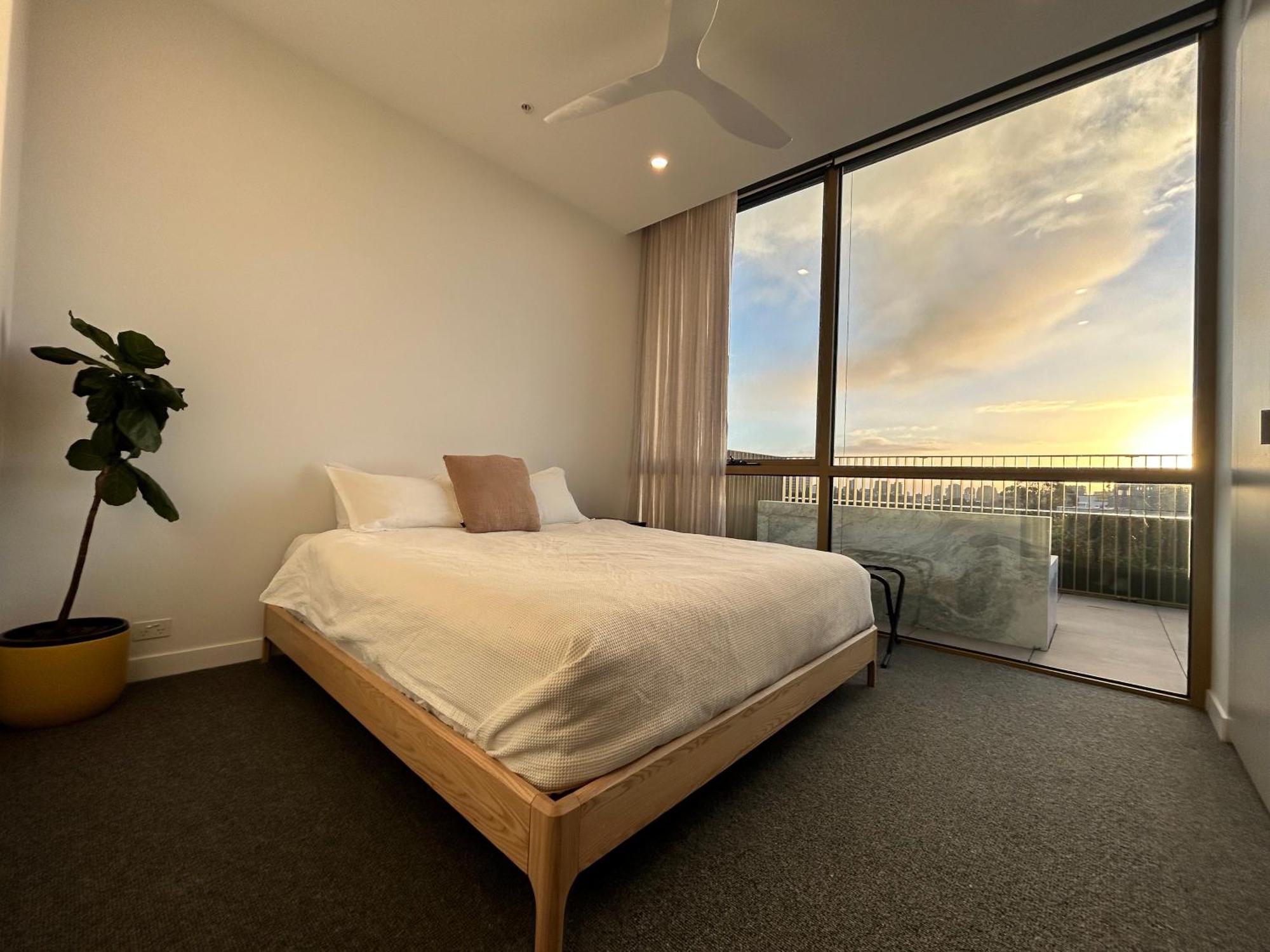 Soho Penthouse - City View With Outdoor Bath Apartment