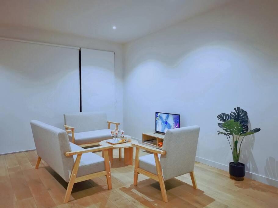 Airport Area 3bedroom House Strathmore Heights