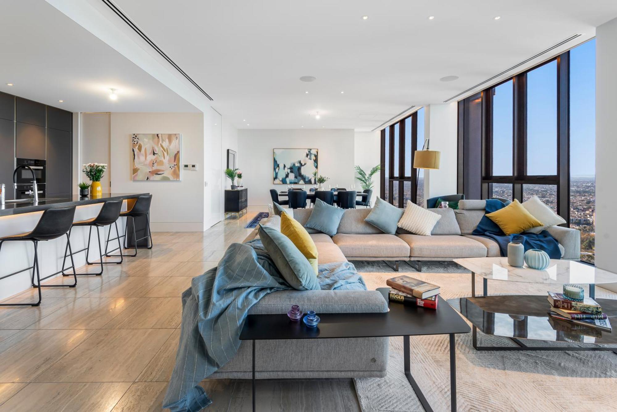 Complete Host Abode318 *