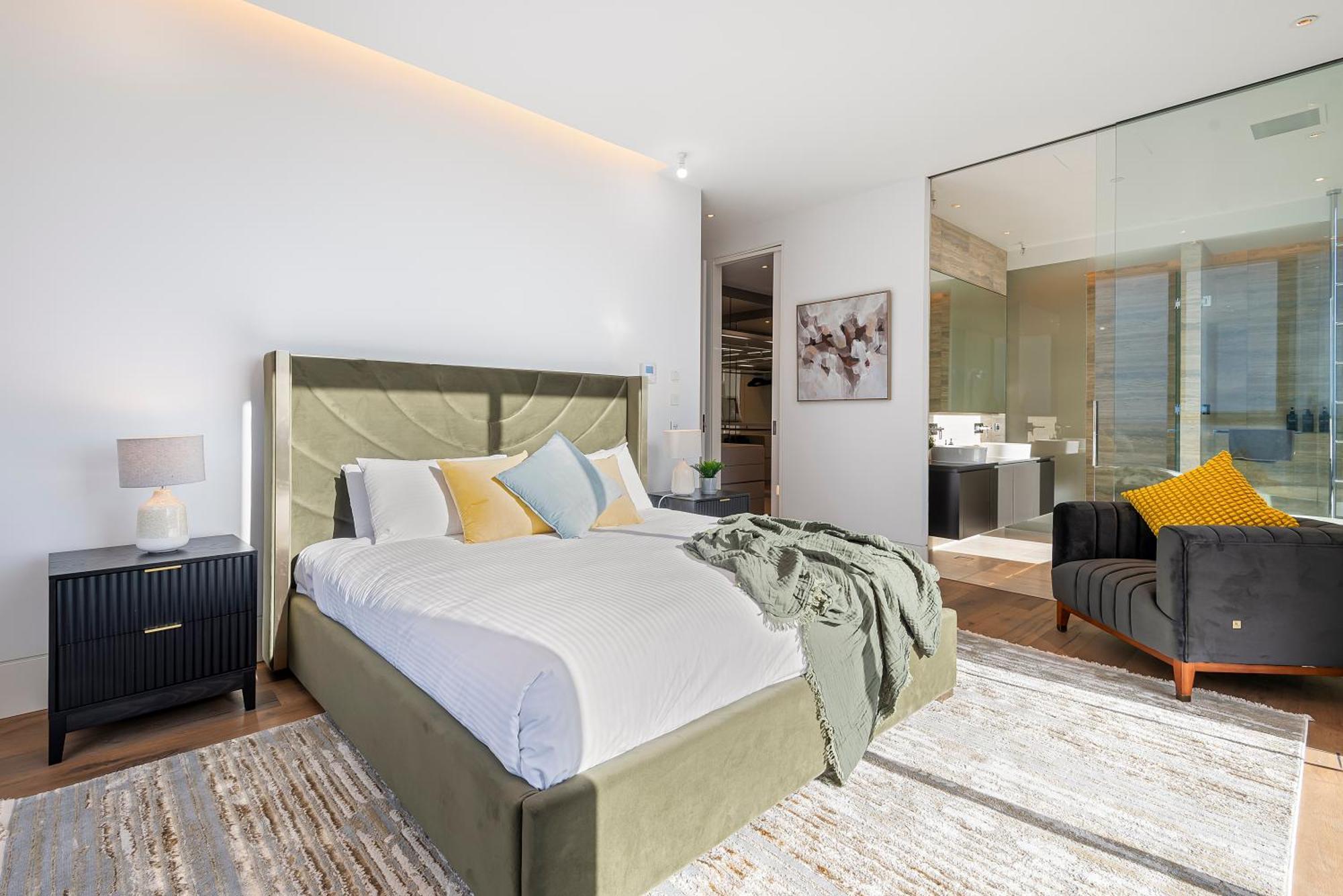 Complete Host Abode318 Melbourne