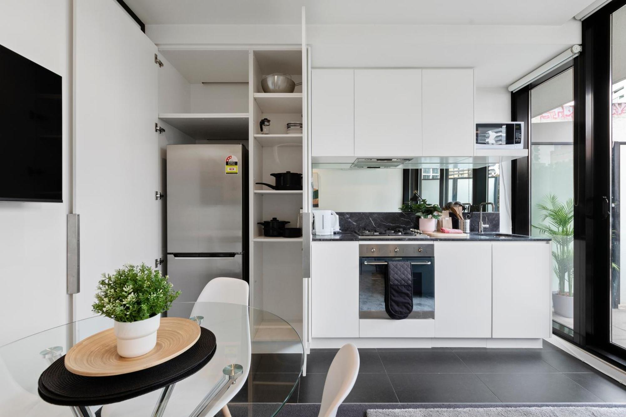 Apartment Complete Host Essence Melbourne