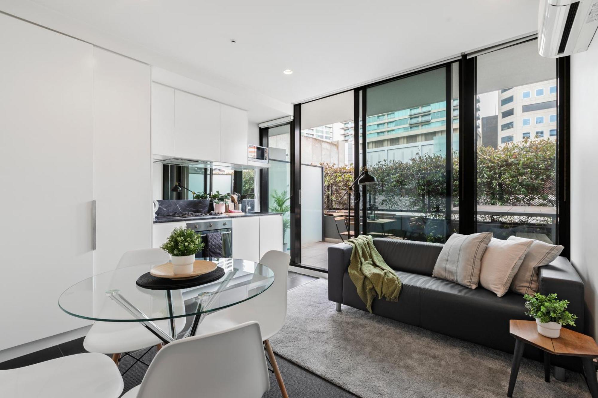 Complete Host Essence Apartment