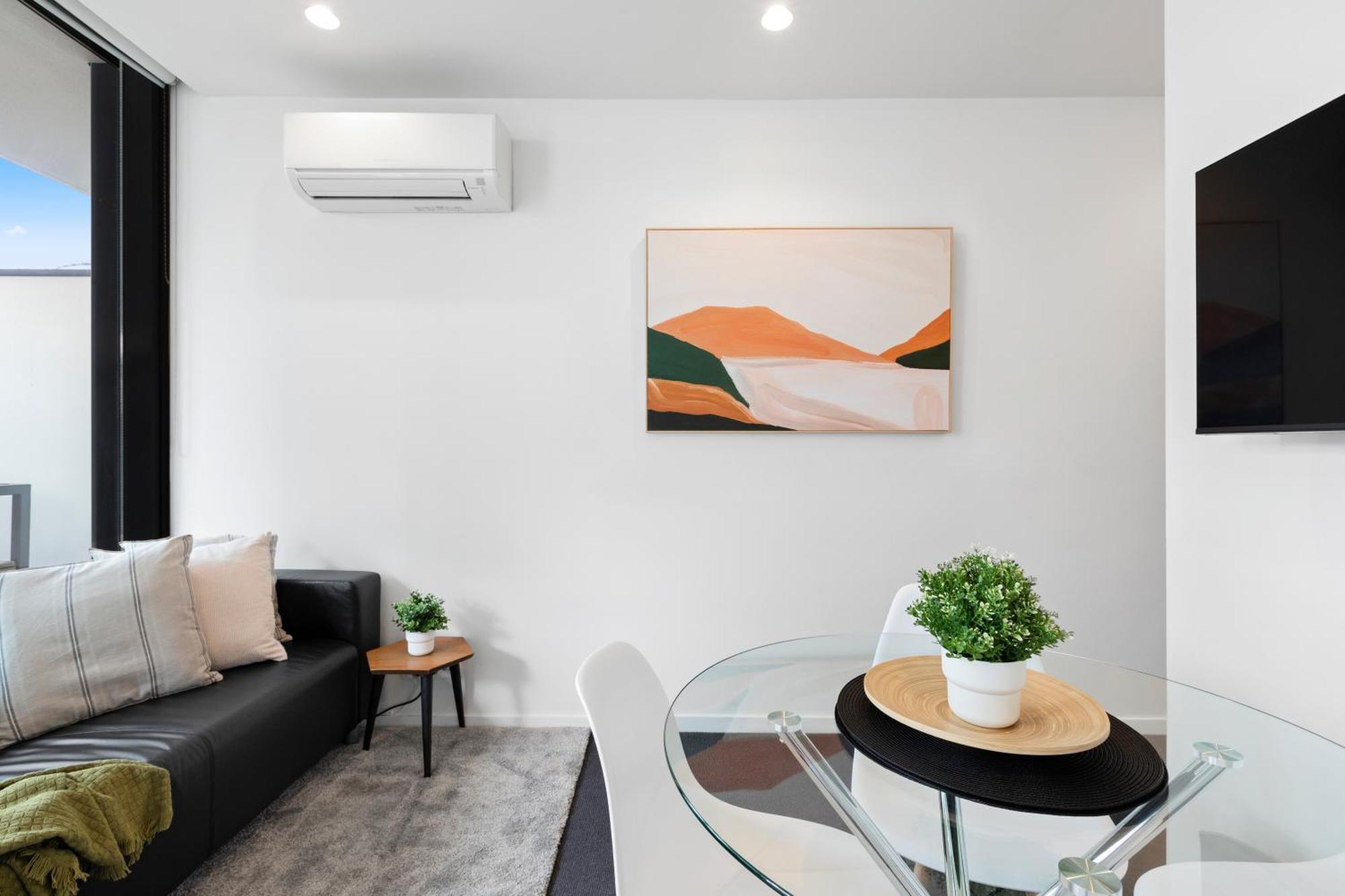 Complete Host Essence Apartment Melbourne