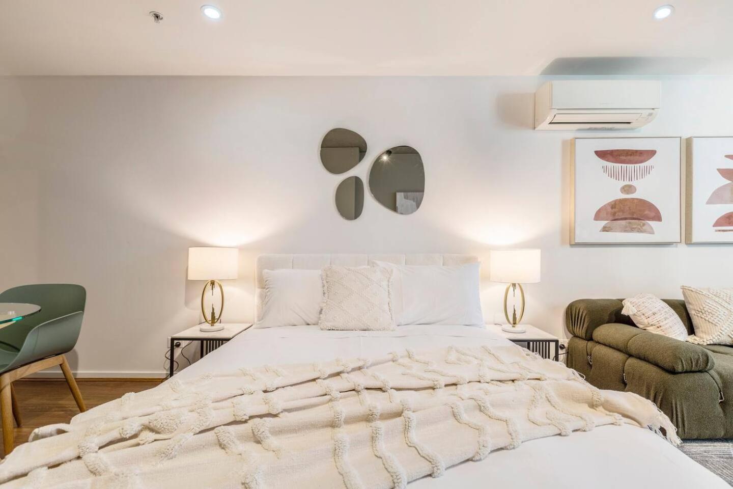 Charm Small Retreat In Melbourne