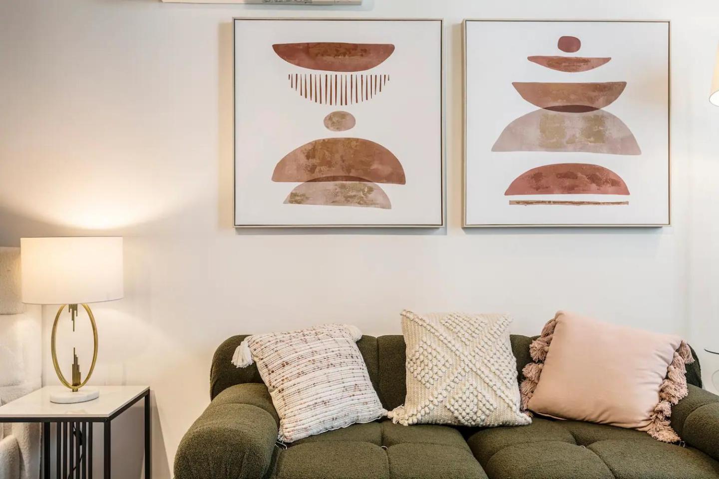 Apartment Charm Small Retreat In Melbourne