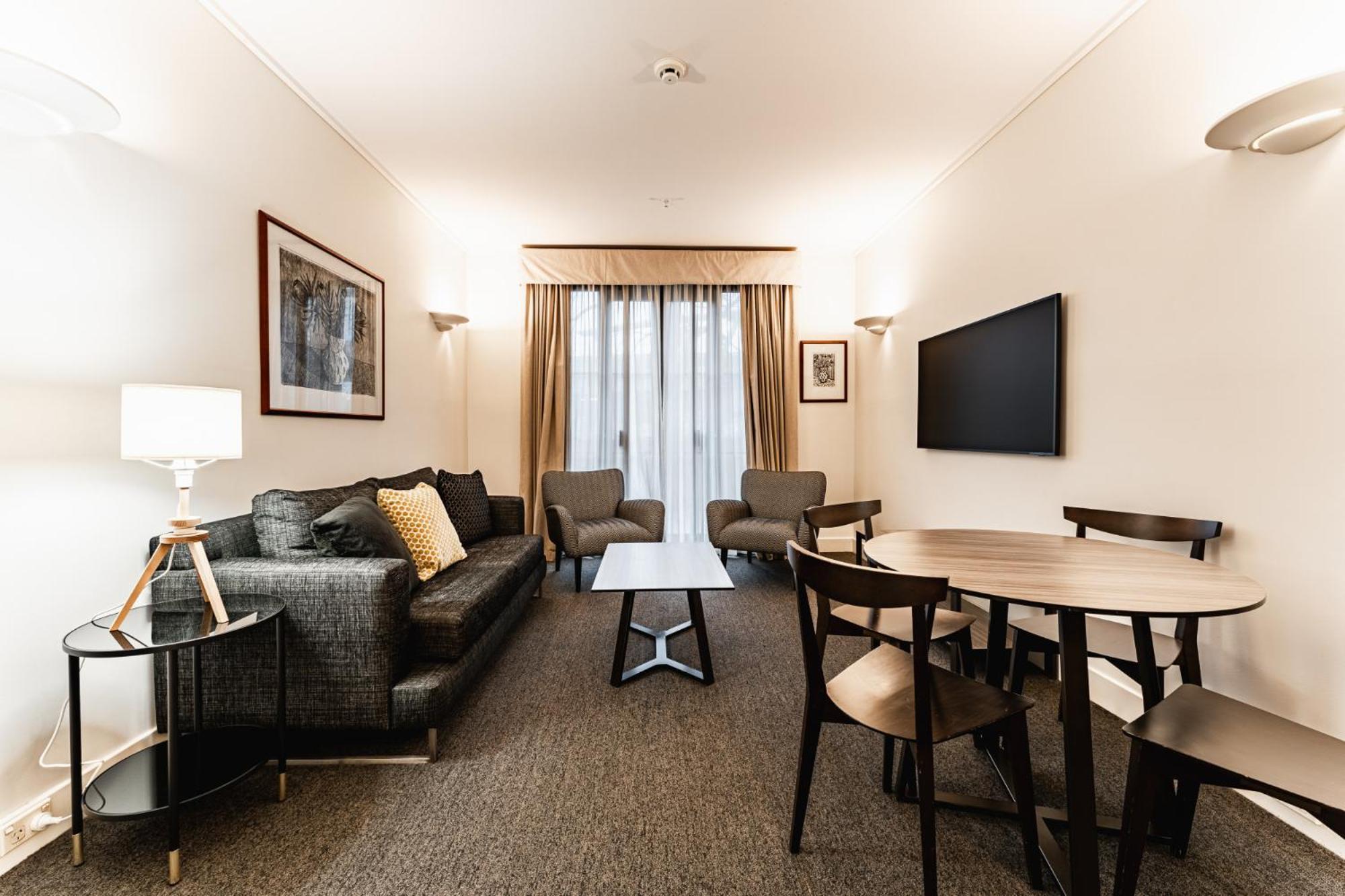 Apartment Chic 1-bed In East With Gym & Pool *