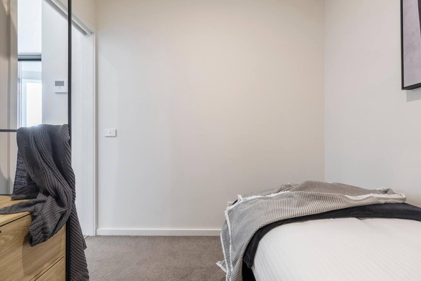 Apartment Industrial Glam In Melbourne's Coolest Suburb