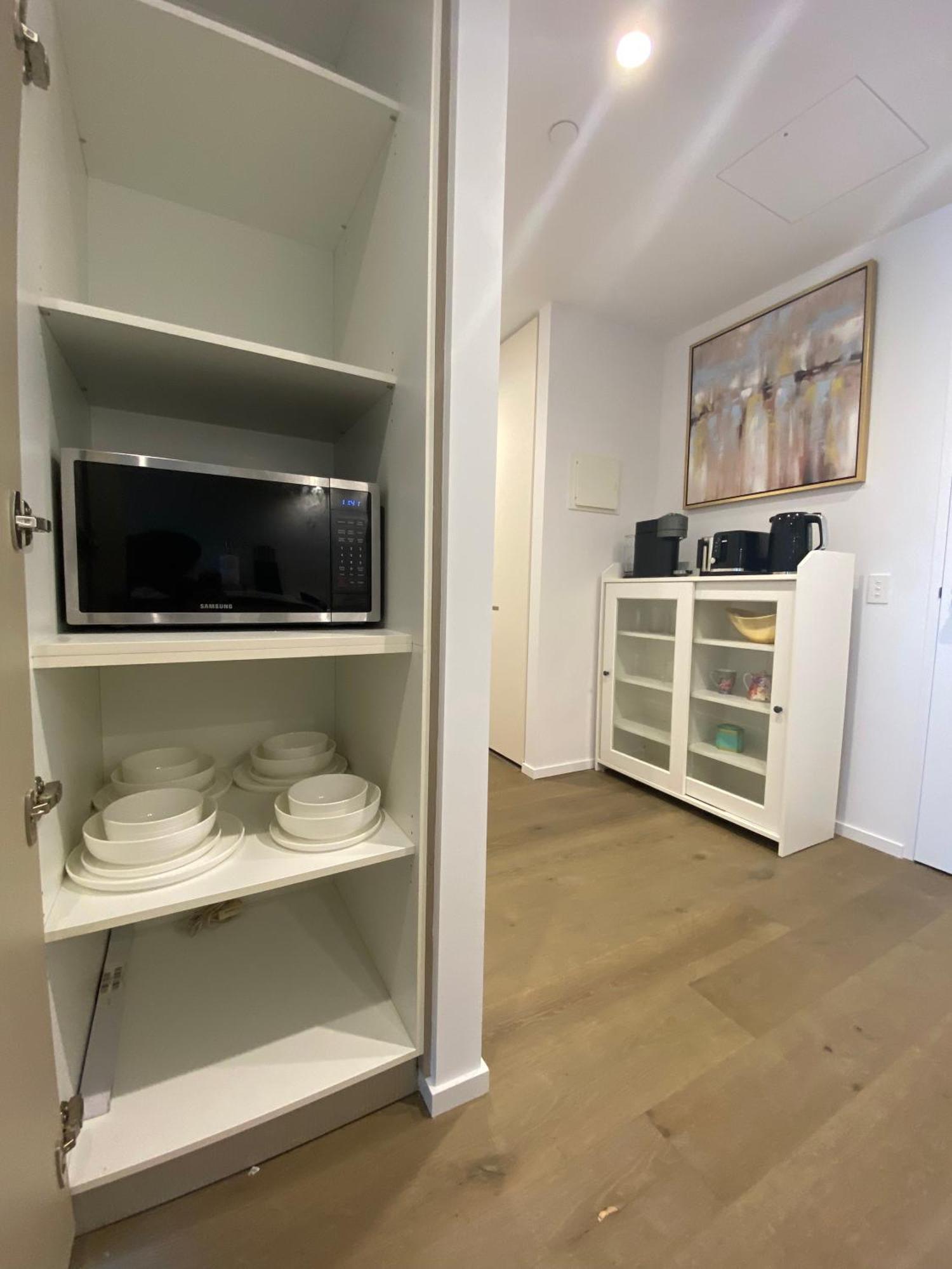 Aus108 - 1b1b With Breathtaking Views Melbourne