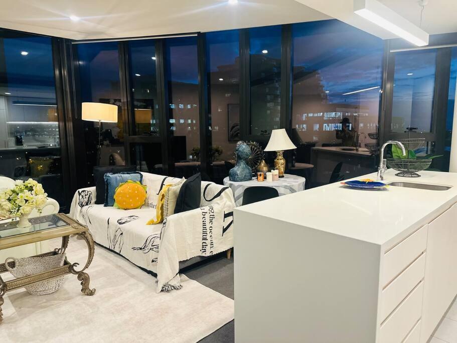 Royal Executive Living Grand Bayview Corporate Residency Apartamento