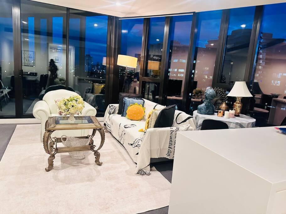 Royal Executive Living Grand Bayview Corporate Residency Apartamento