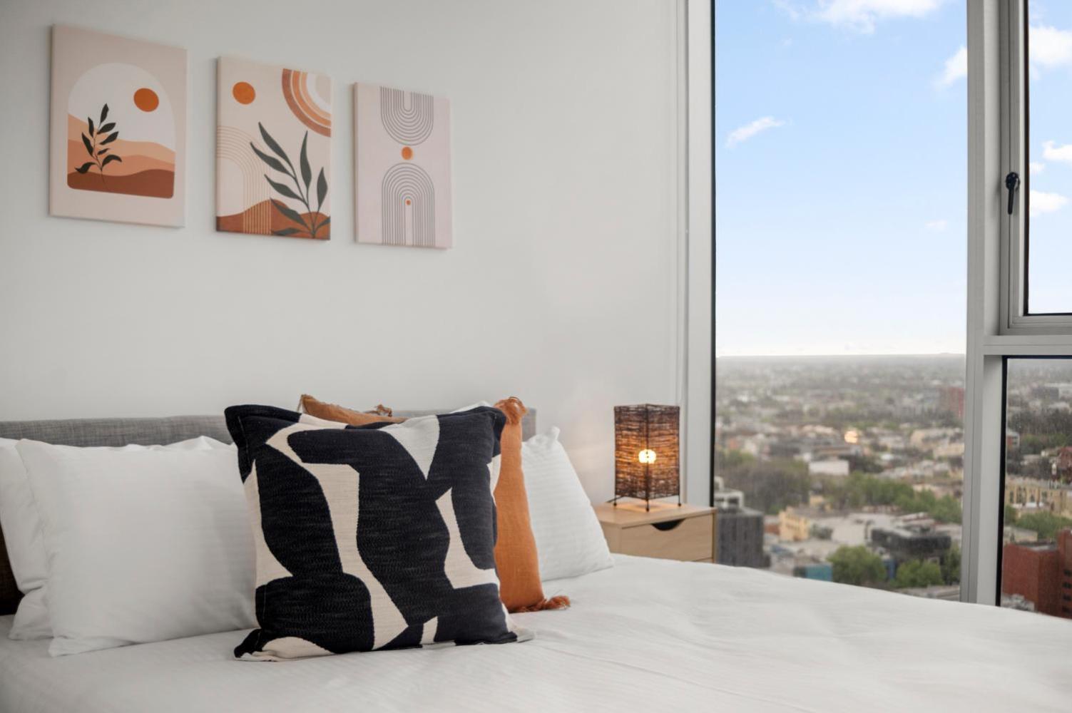 Serene Two Bedroom In Cbd With Free Parking Apartamento