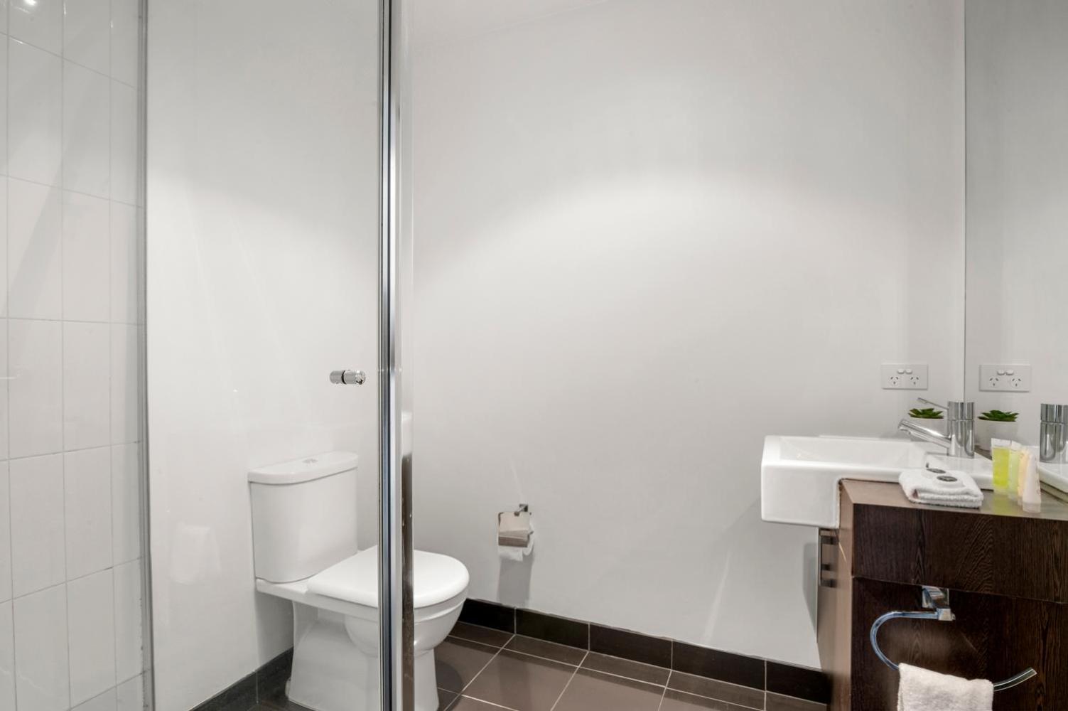 Serene Two Bedroom In Cbd With Free Parking Apartamento *
