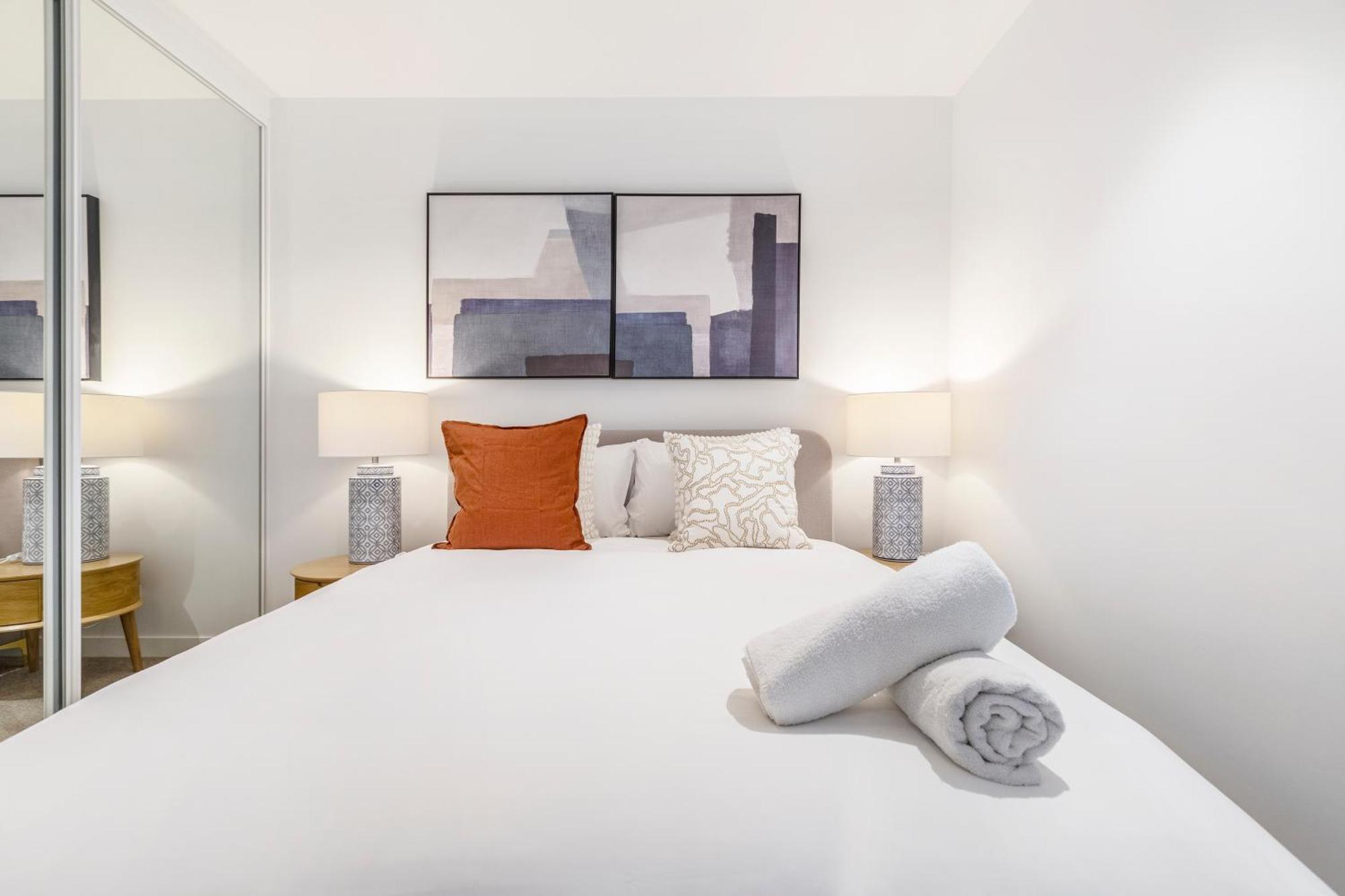 & Stylish In St Kilda W Ac, Wifi & Balcony * Melbourne