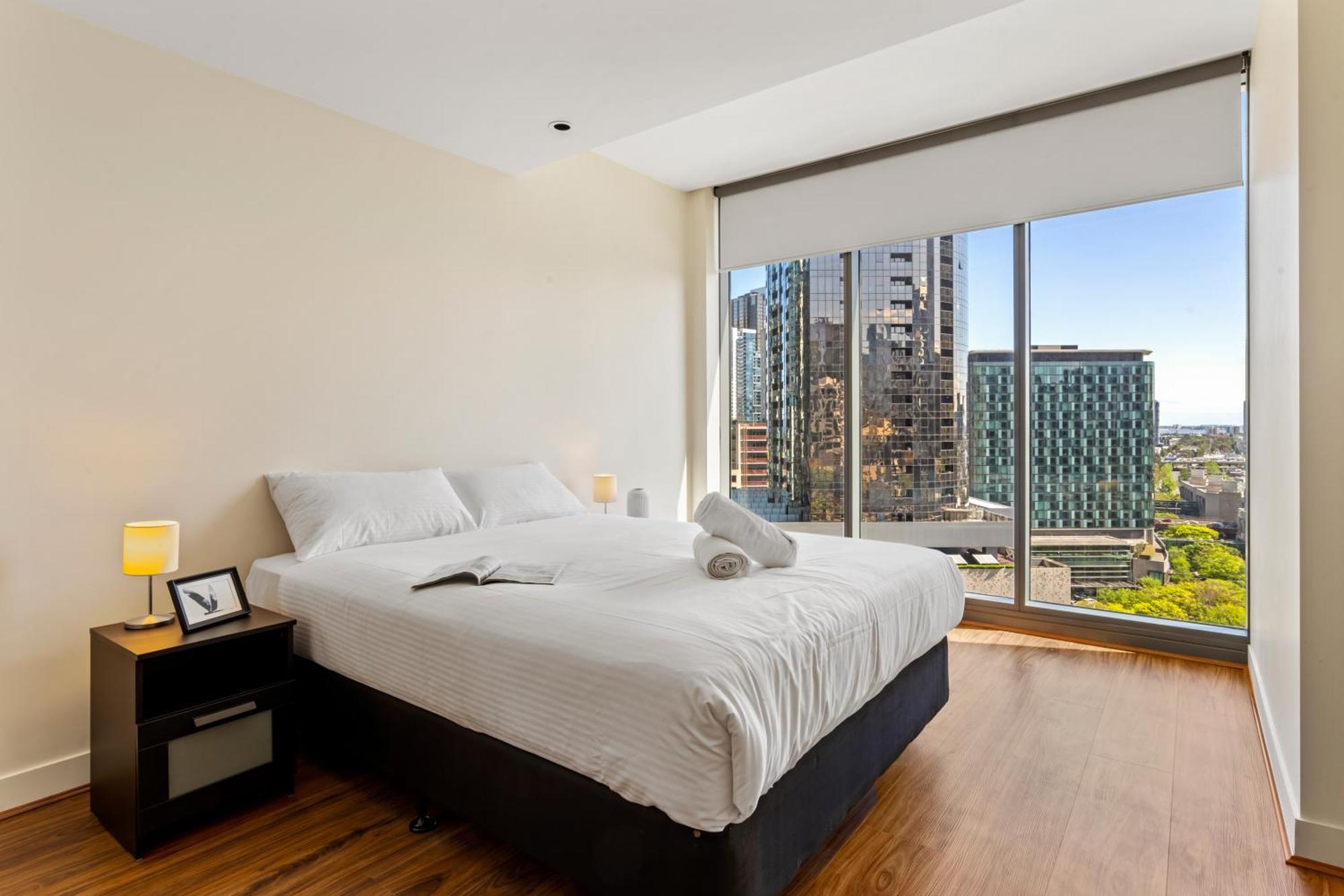 Apartment Modern Nomads Waterfront Southbank Sanctuary By The Yarra River Melbourne