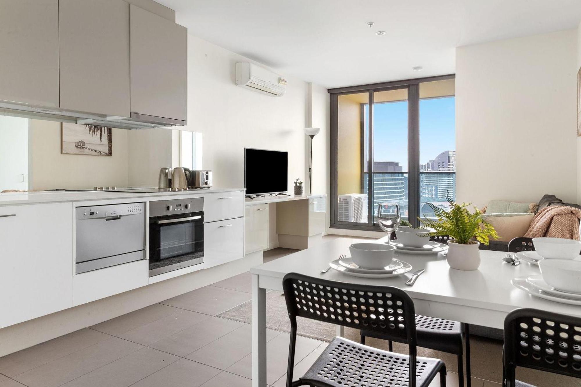 Southern Cross Gem, Modern With Harbour Views Apartment Melbourne