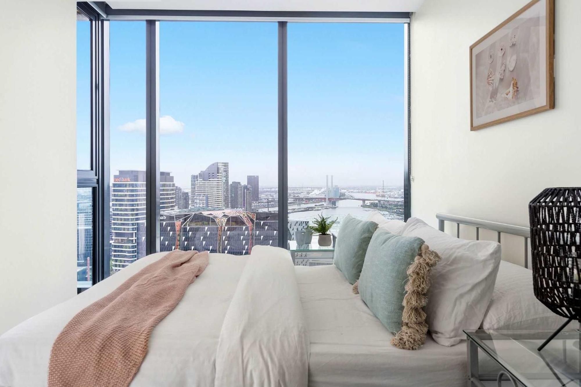 Southern Cross Gem, Modern With Harbour Views Apartment