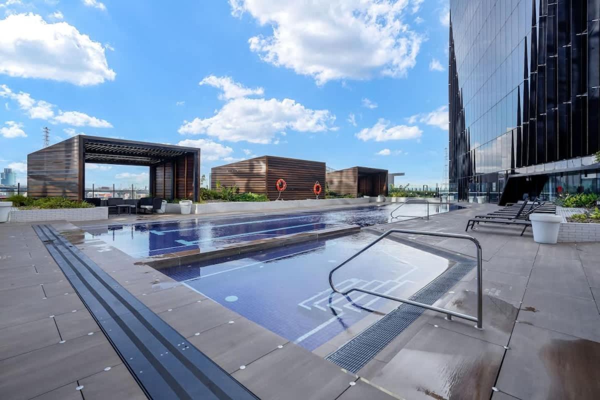 Marina Tower - Stunning Harbour & View Apartamento