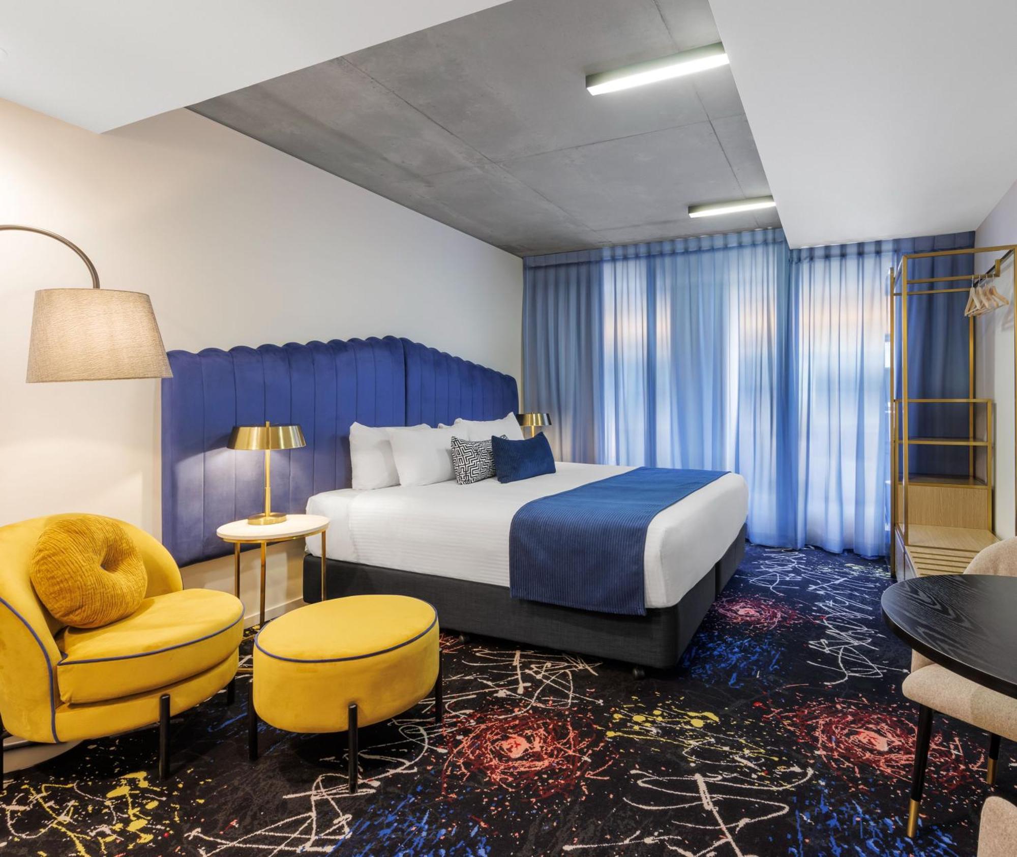 Hotel Oaks St Kilda Road