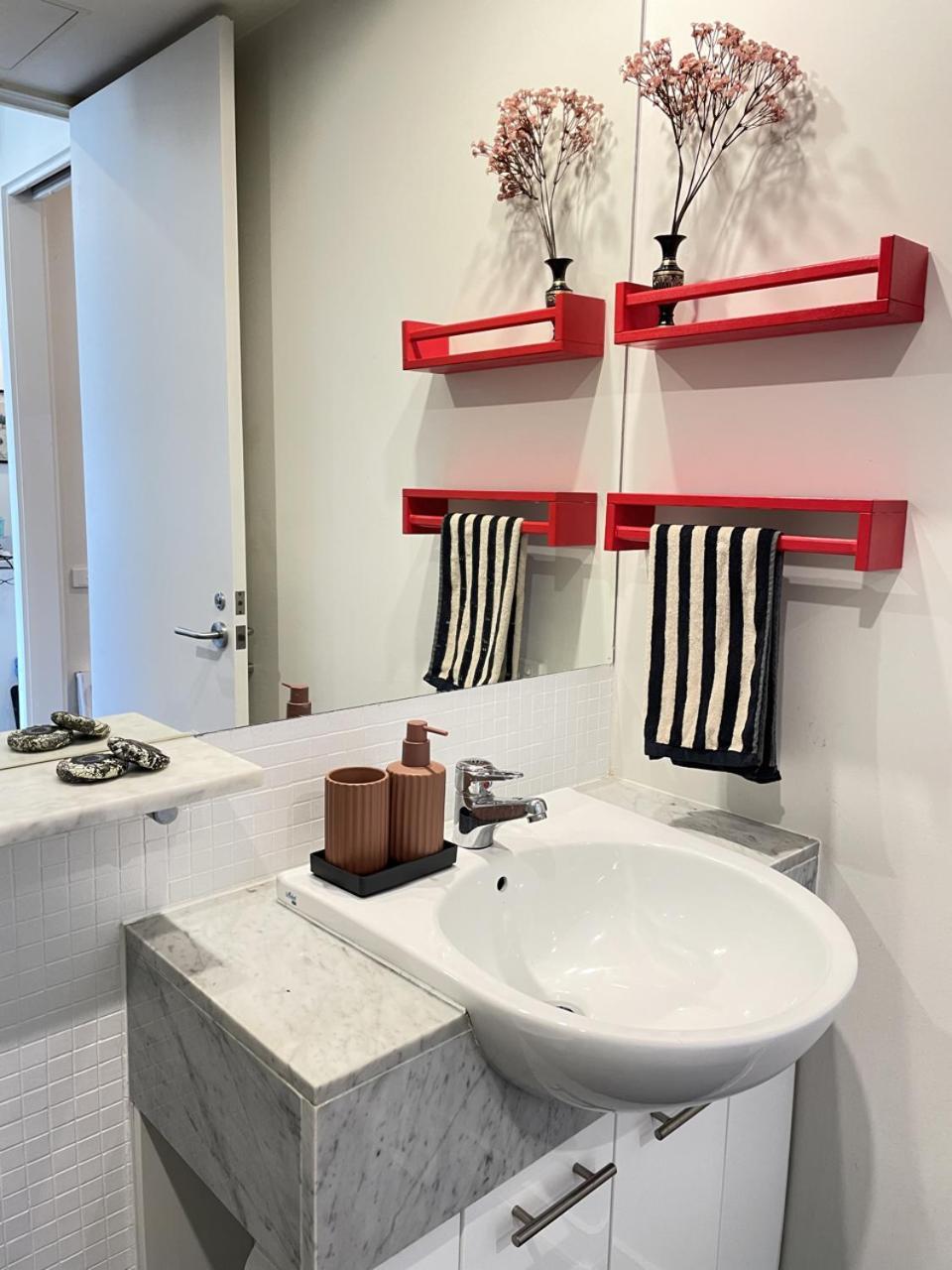 Apartment 2br Cbd Sunlit - Bourke Street Shops