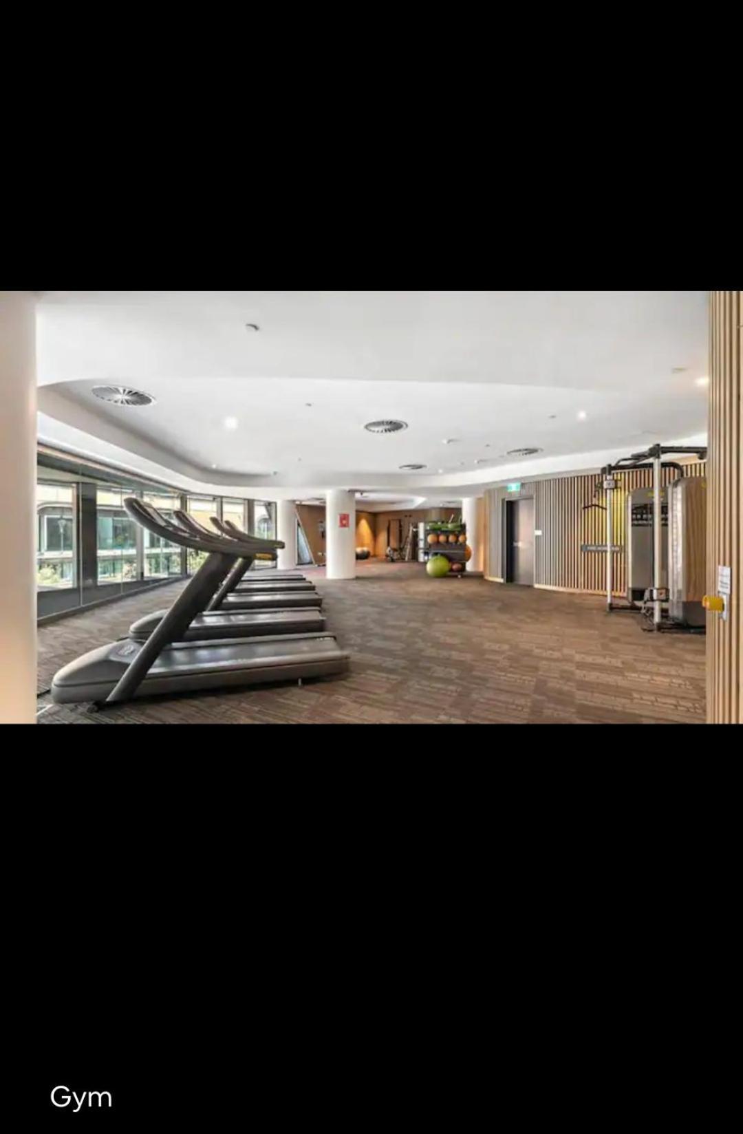 Wonderland Escape Apartment Melbourne