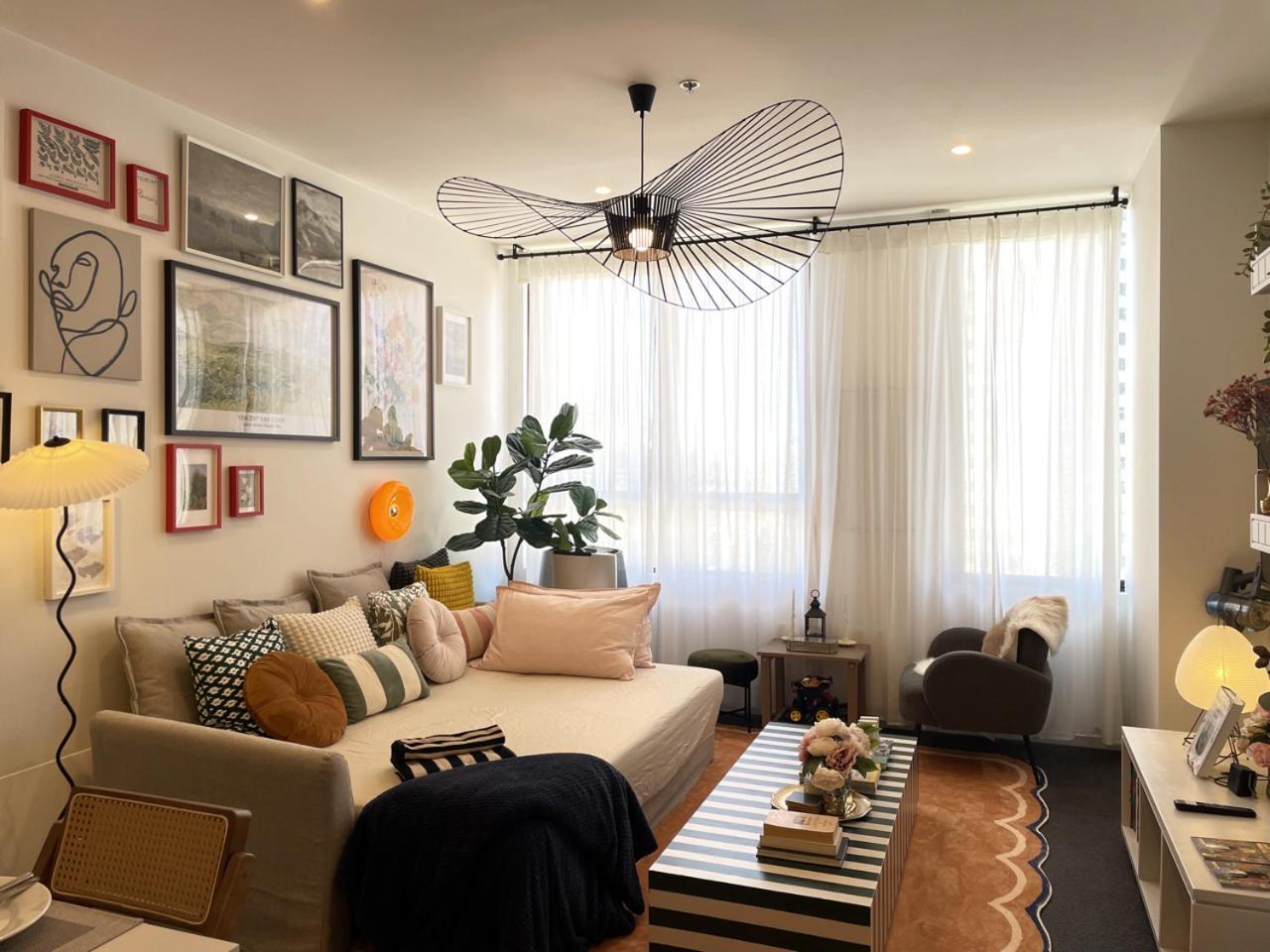 2br Cbd Sunlit - Bourke Street Shops Melbourne