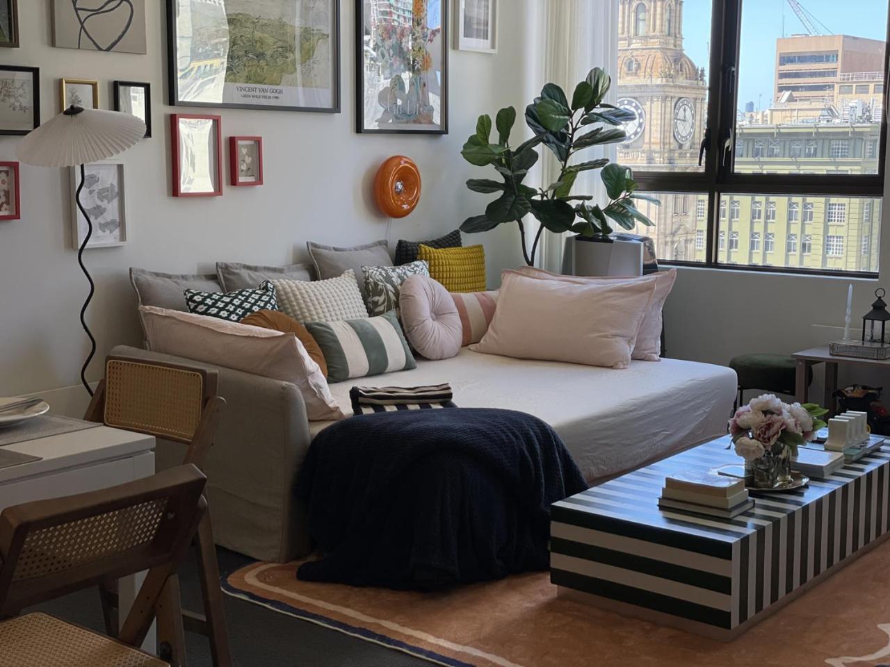 2br Cbd Sunlit - Bourke Street Shops