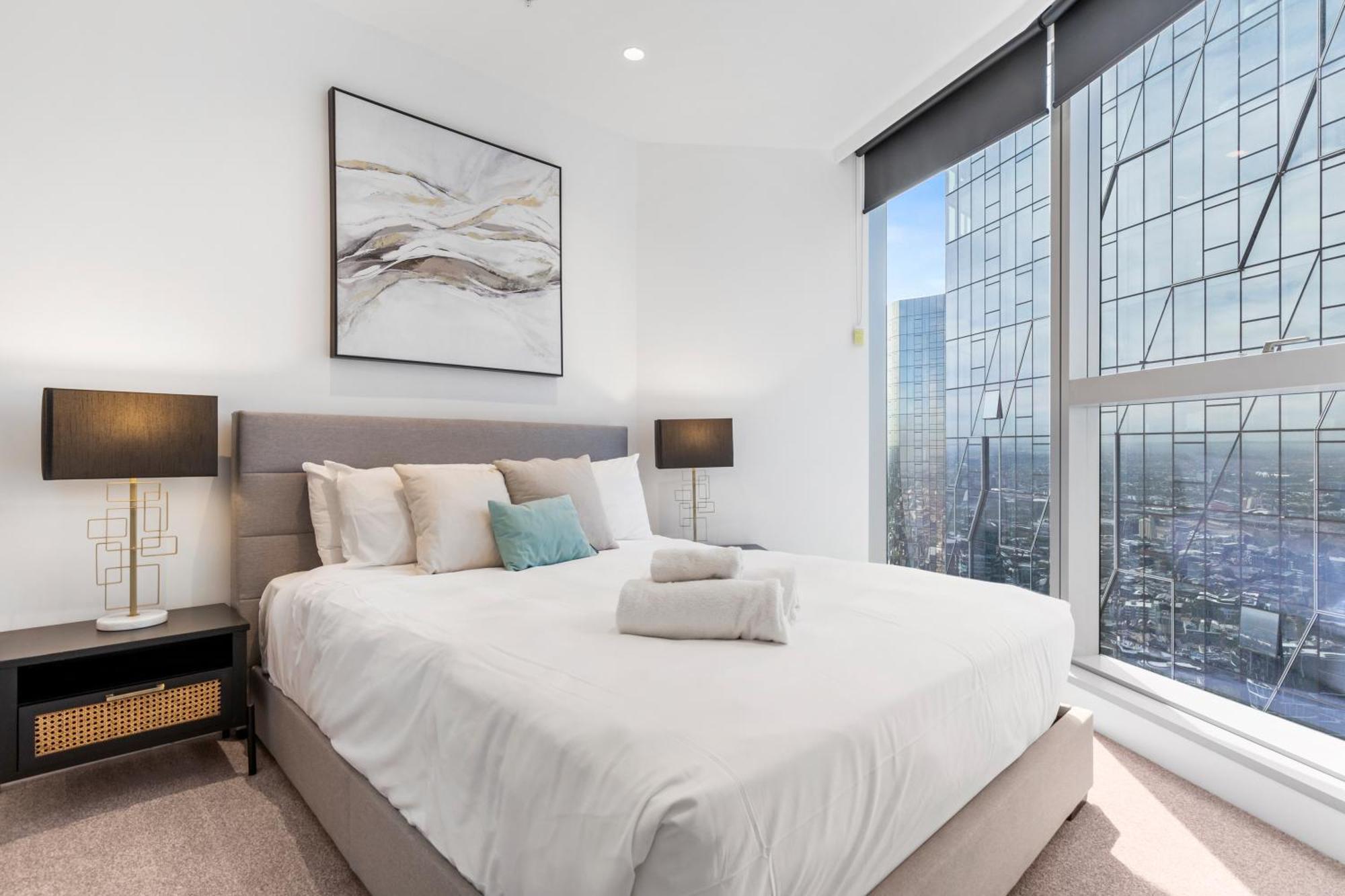 Brand New Cbd Area Lvl 59 W Views! *