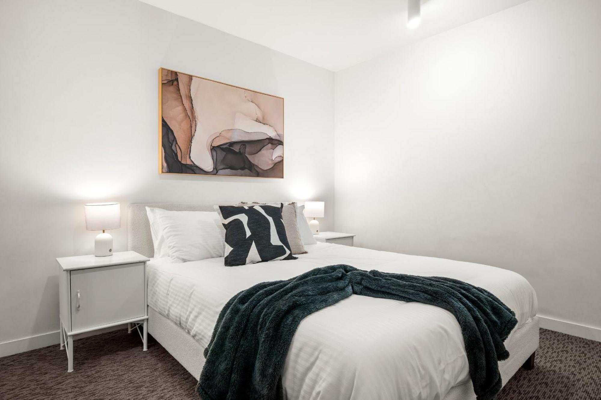 Cozy 1 Bedroom At Marvel Stadium With Rooftop Pool And Gym
