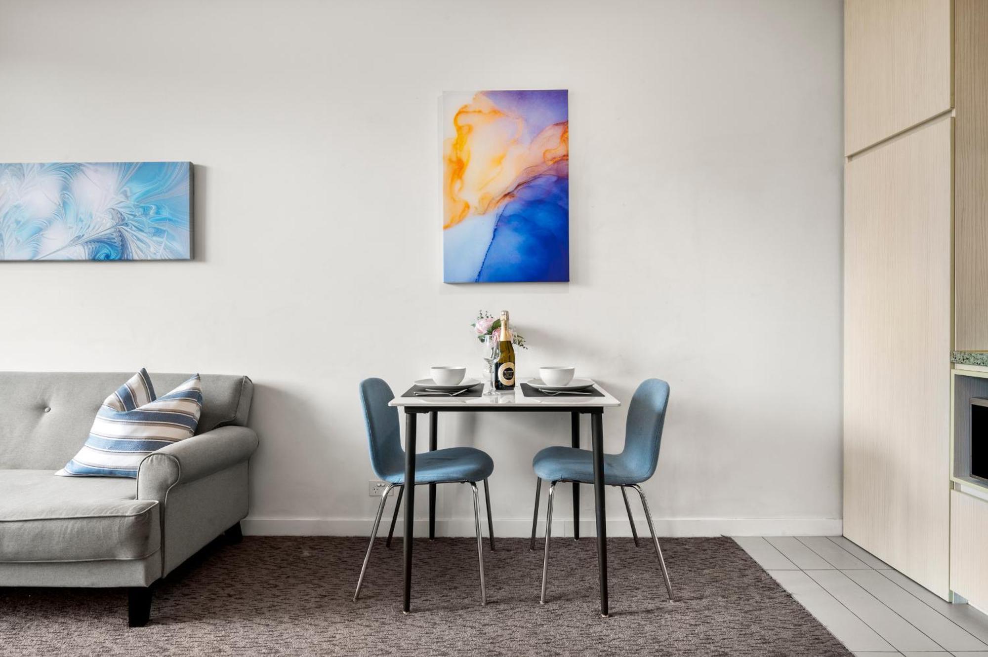 Cozy 1 Bedroom At Marvel Stadium With Rooftop Pool And Gym Apartment Melbourne