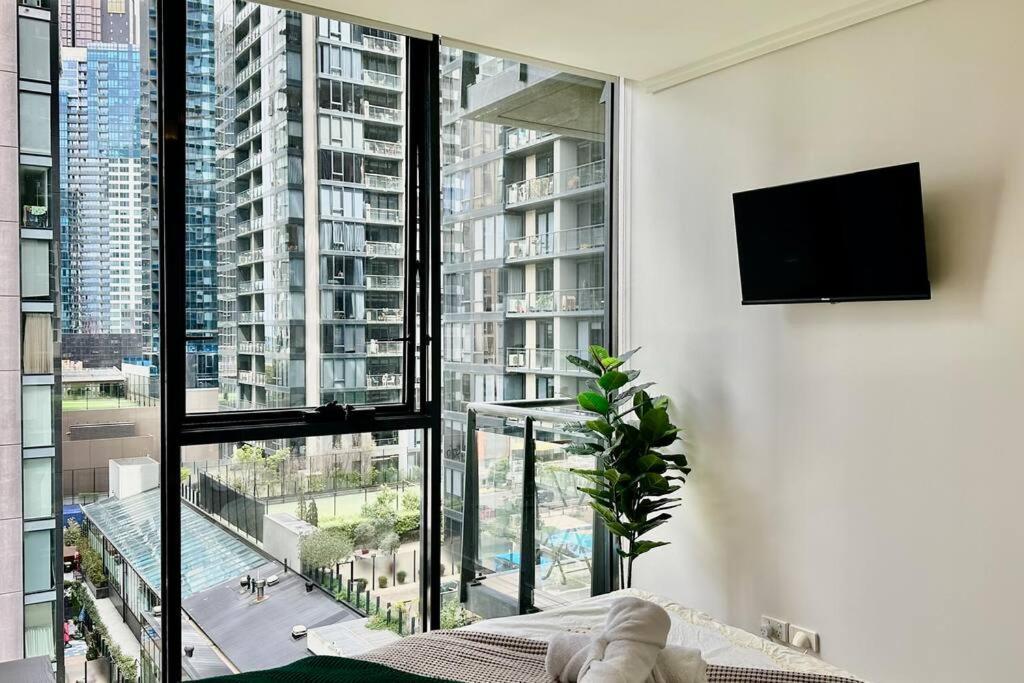 The Sentinel Retreat * Melbourne