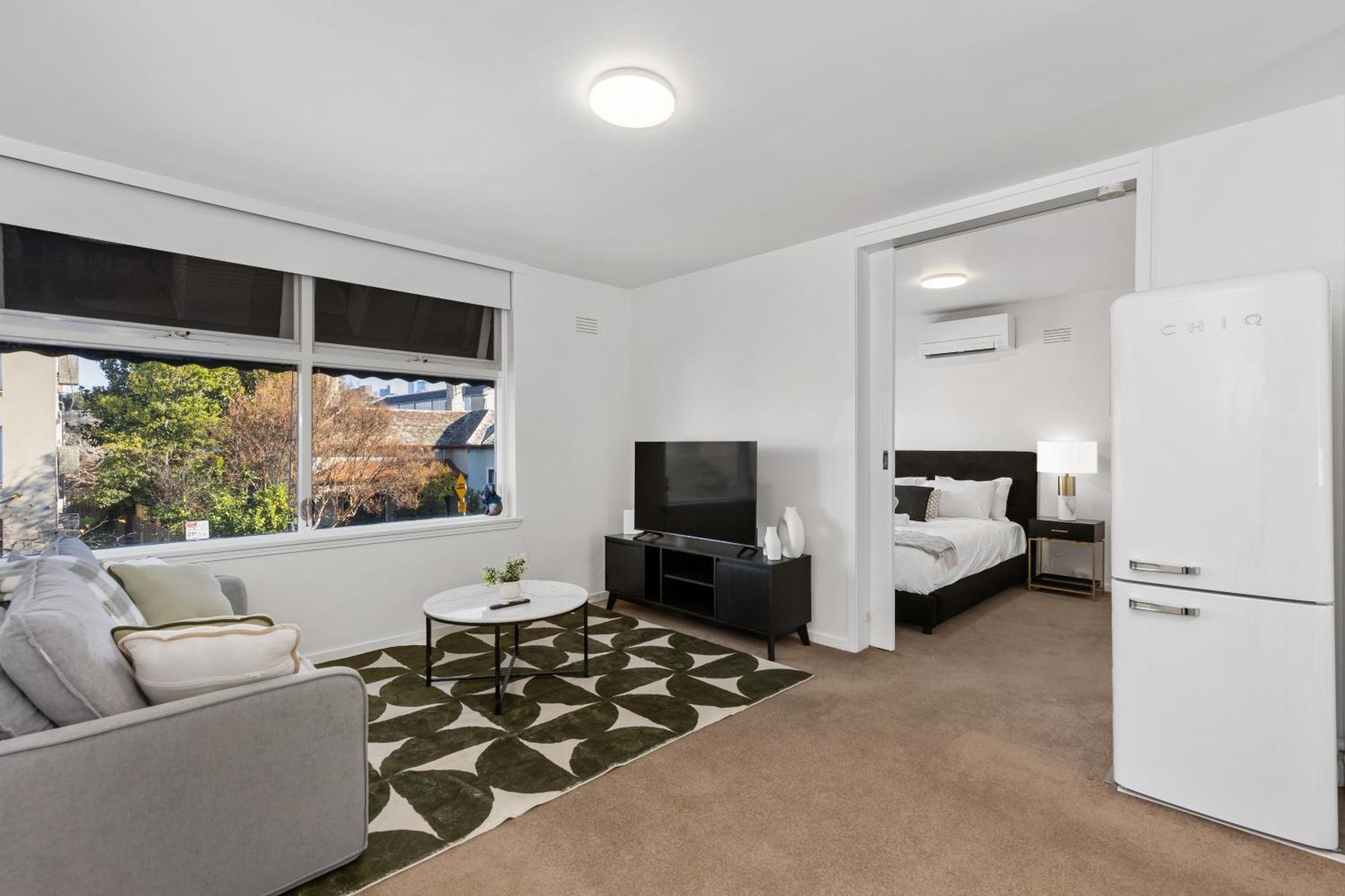 Stylish 1br Near Mcg And Rod Laver Arena W Parking Apartment Melbourne