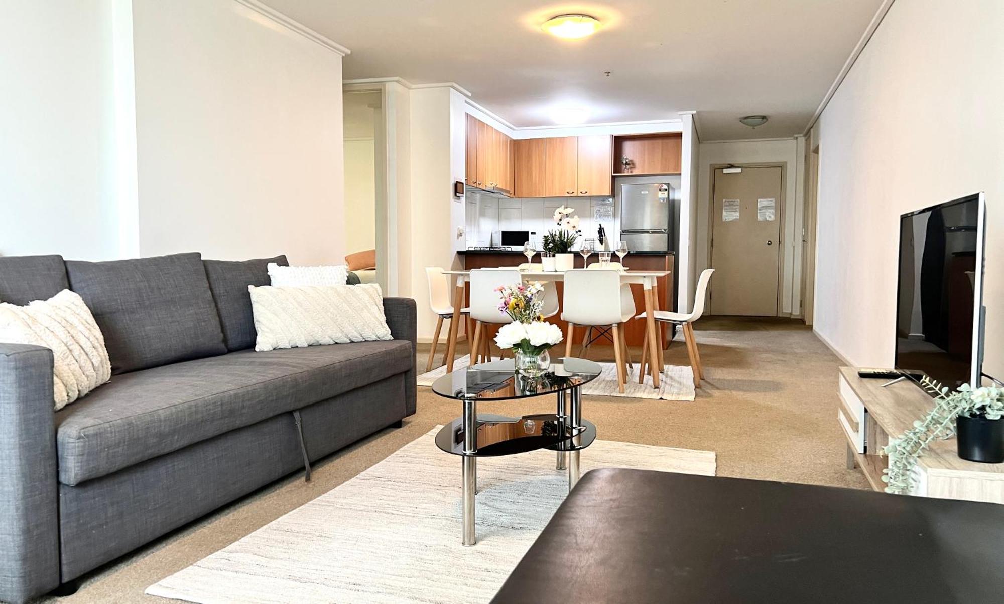Apartment Readyset At The Summit Melbourne