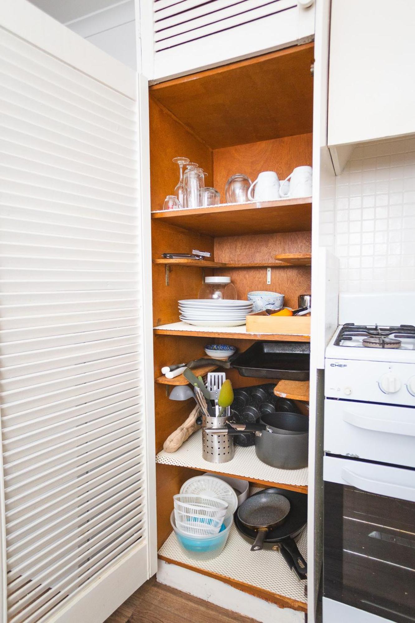 Apartment Next To Train Station! Cbd 12 Km!