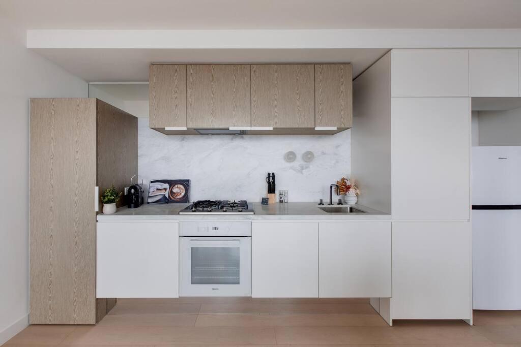 Apartamento Breathtaking Views - Spacious 2br Ensuite In Heart Of Cbd