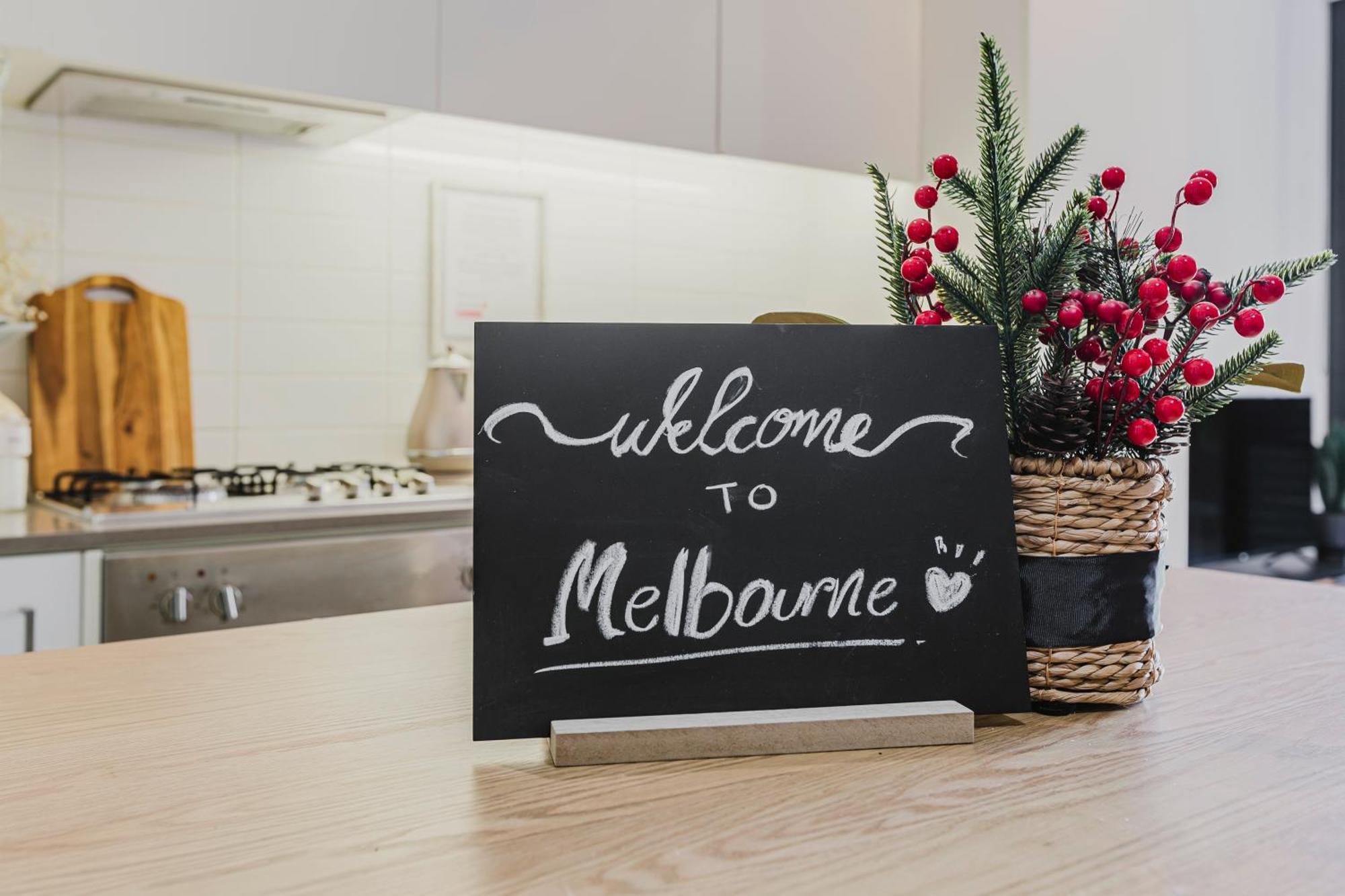 Apartment Casablanca Mcg Patio Parking Netflix Melbourne