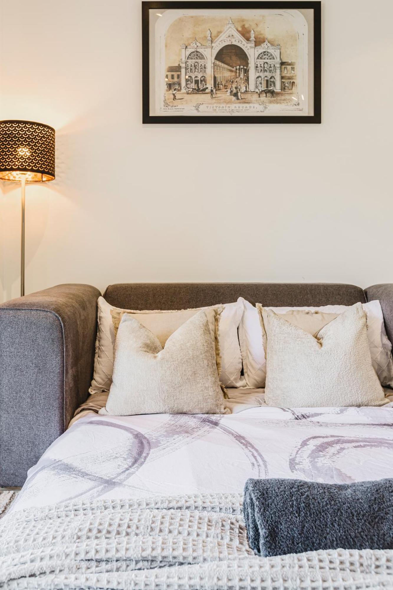 Casablanca Mcg Patio Parking Netflix *