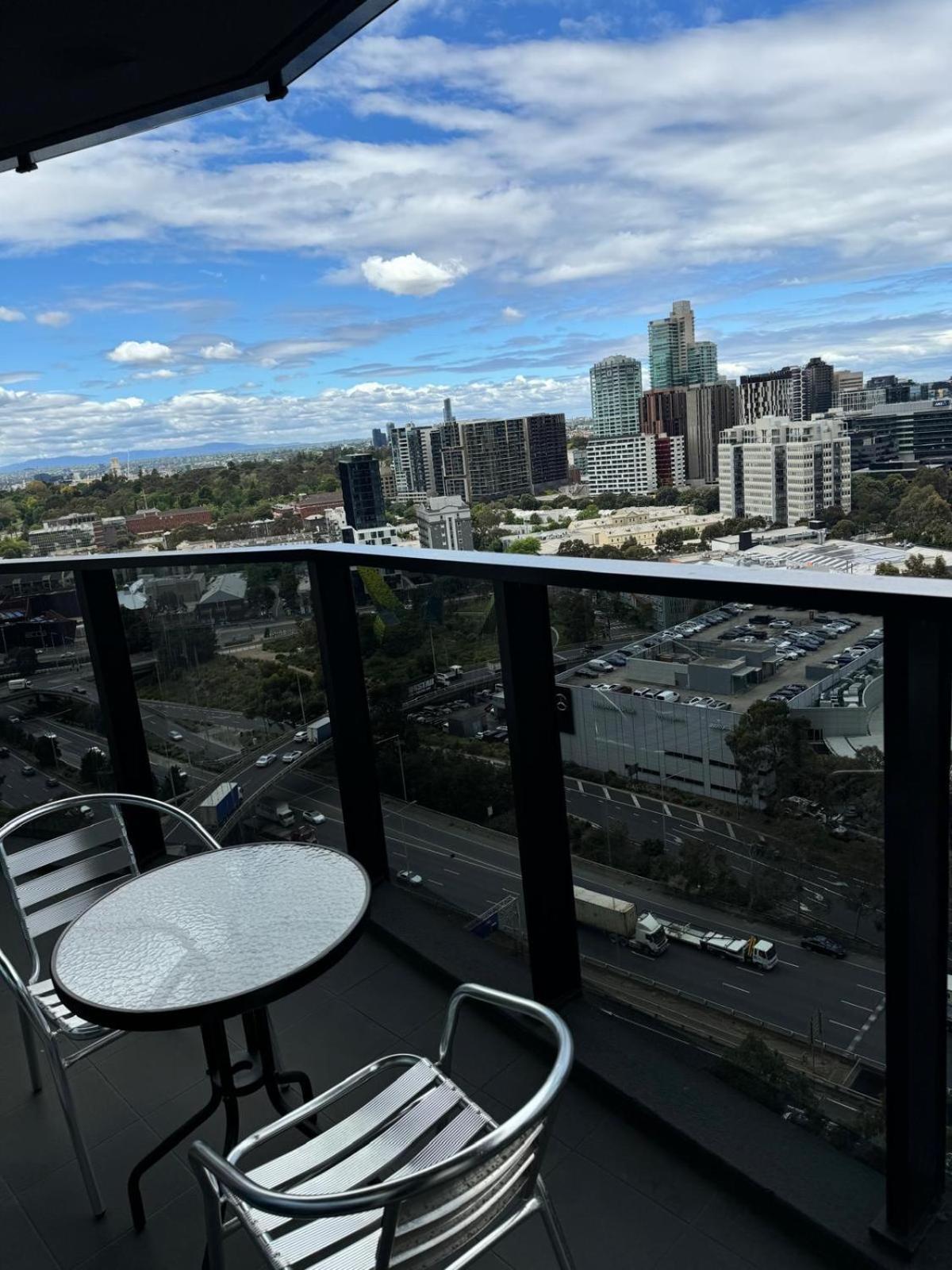 Southbank 1bed On 20f With Great View,gym,pool Melbourne