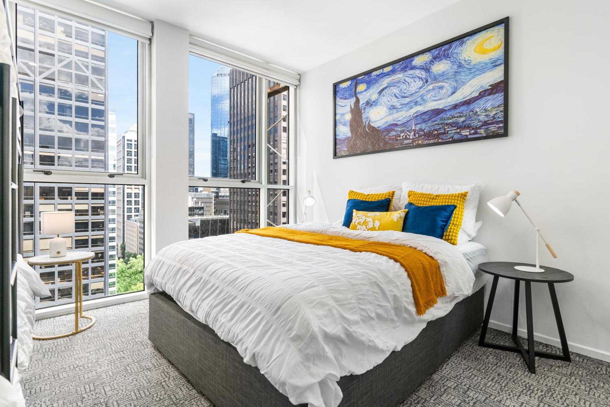 Spectacular William St - Sleeps 12