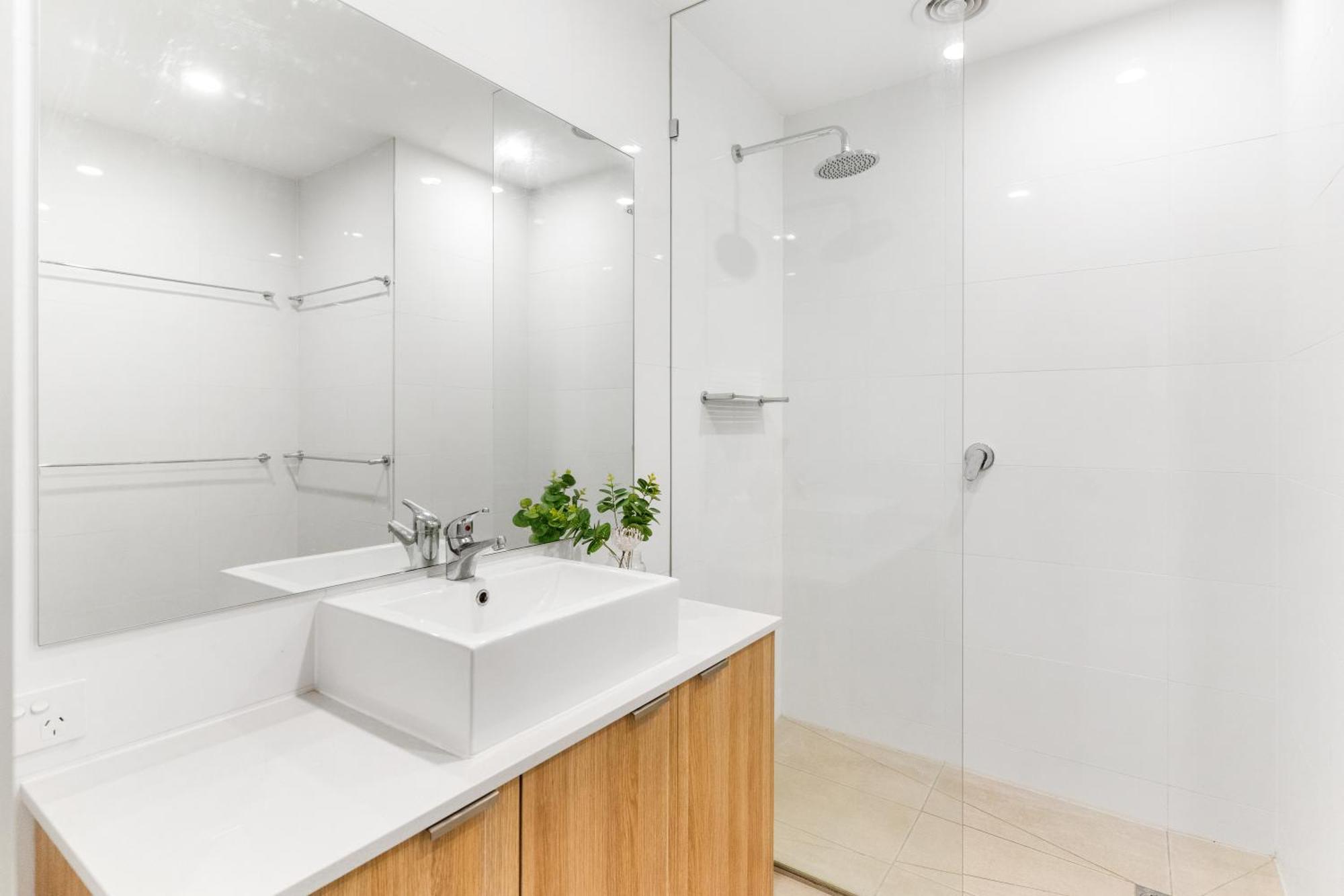 Spectacular William St - Sleeps 12