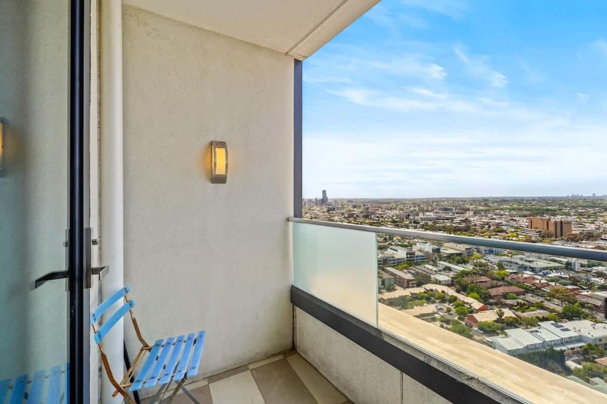 Apartment Stylish City-view 1br In St Kilda *