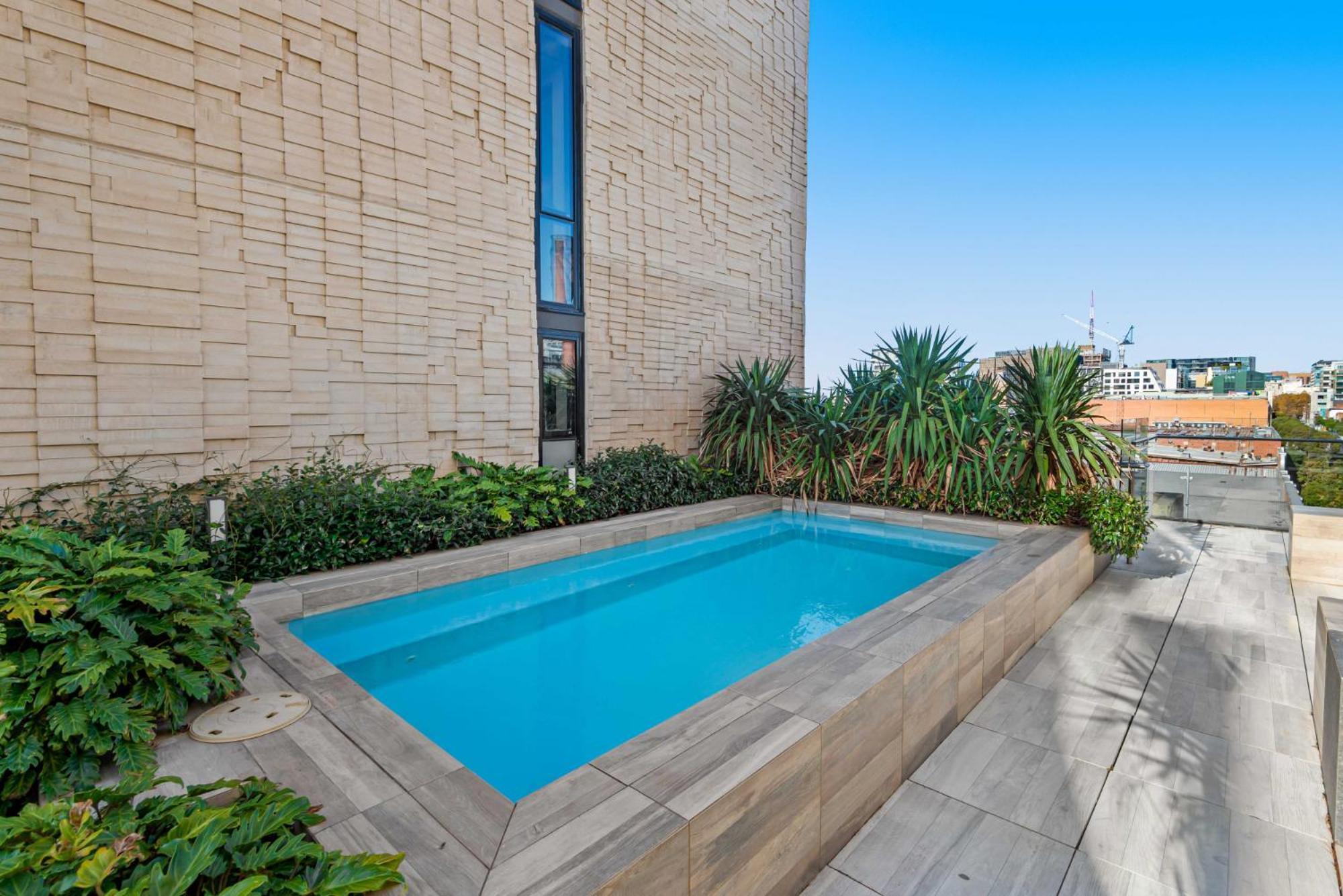 Charming 1-bed With A Balcony Apartment *