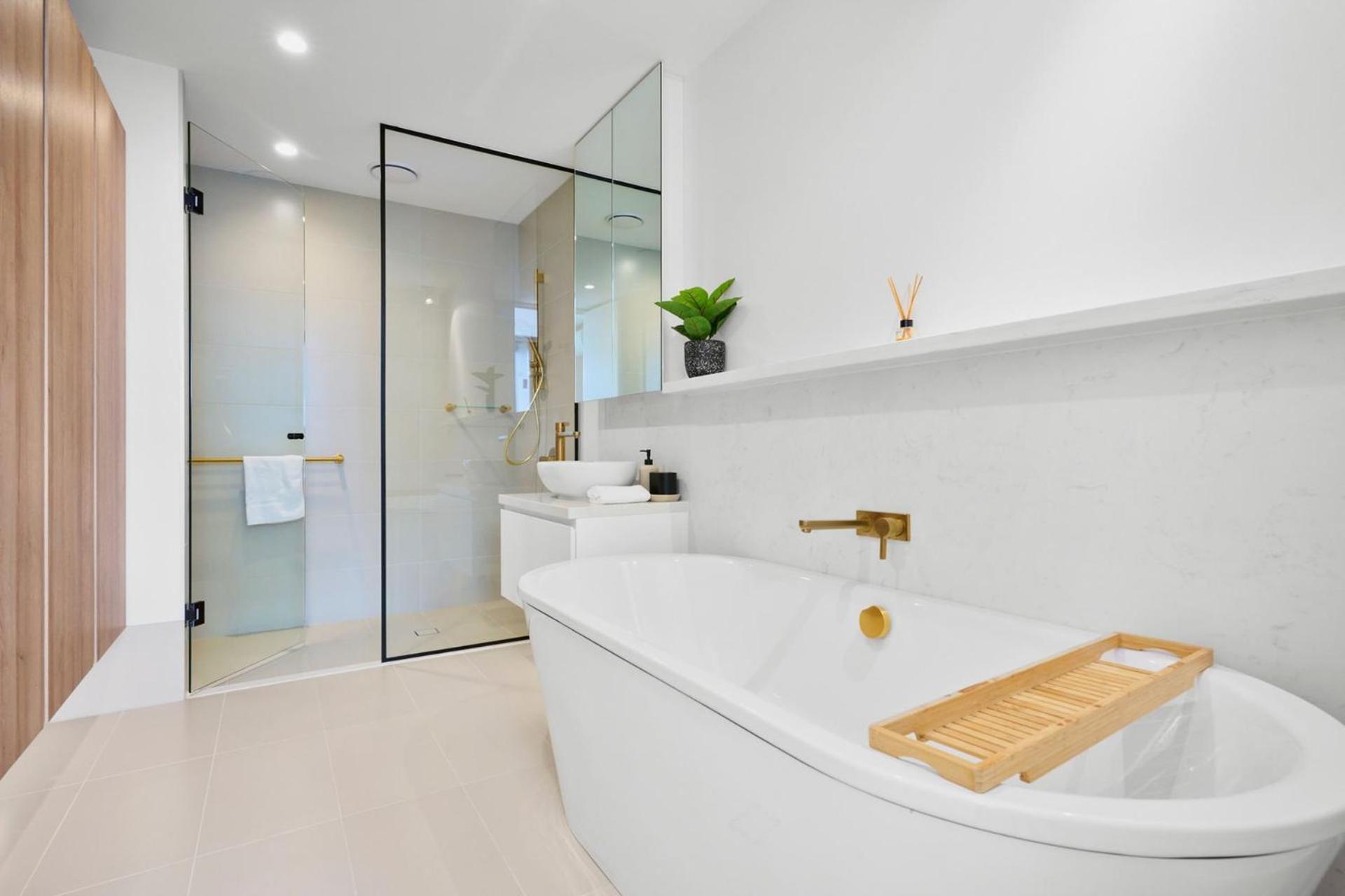 Apartment Mackenzie Marvel Chic 2br With Panoramic Views *