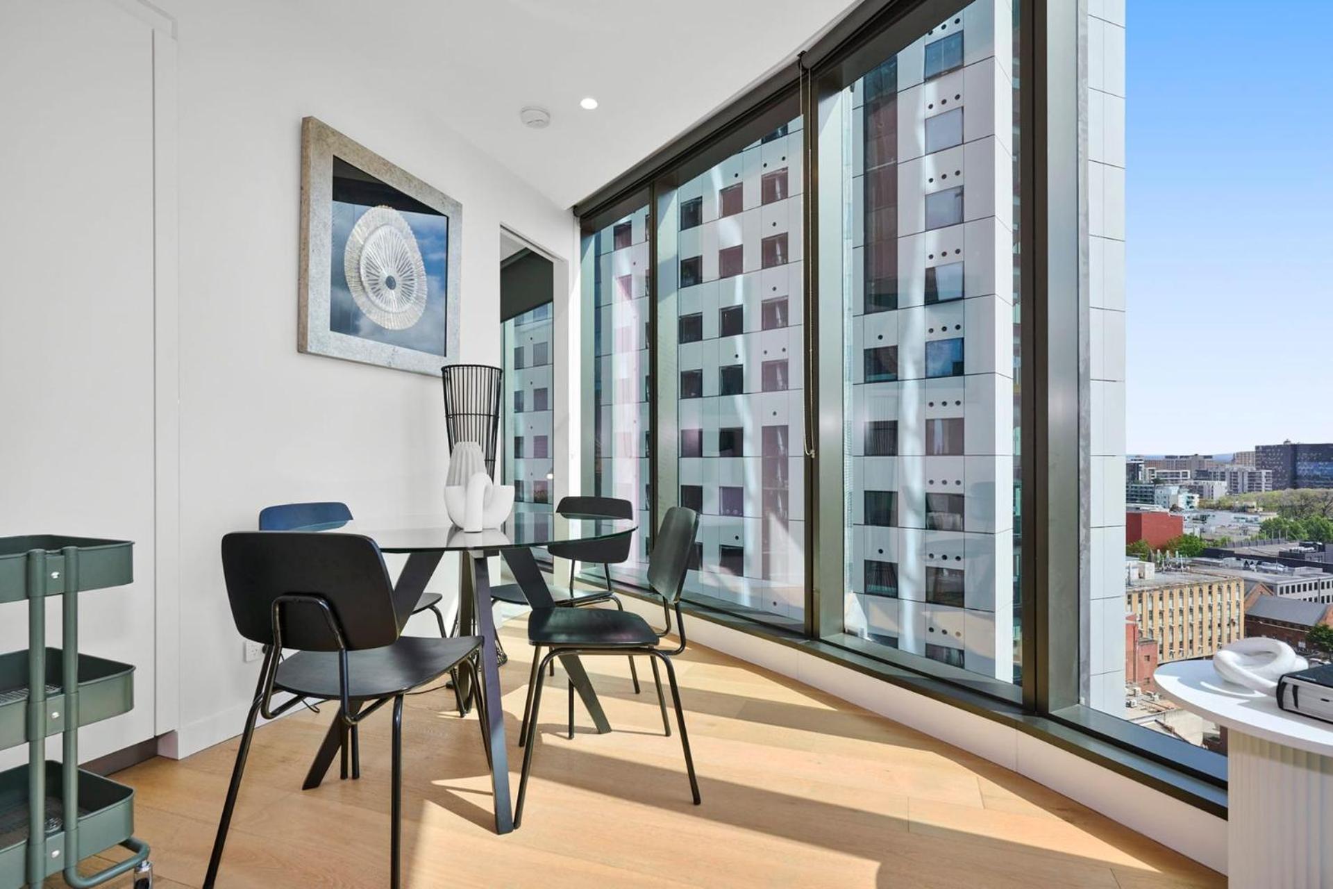 Mackenzie Marvel Chic 2br With Panoramic Views Apartment *