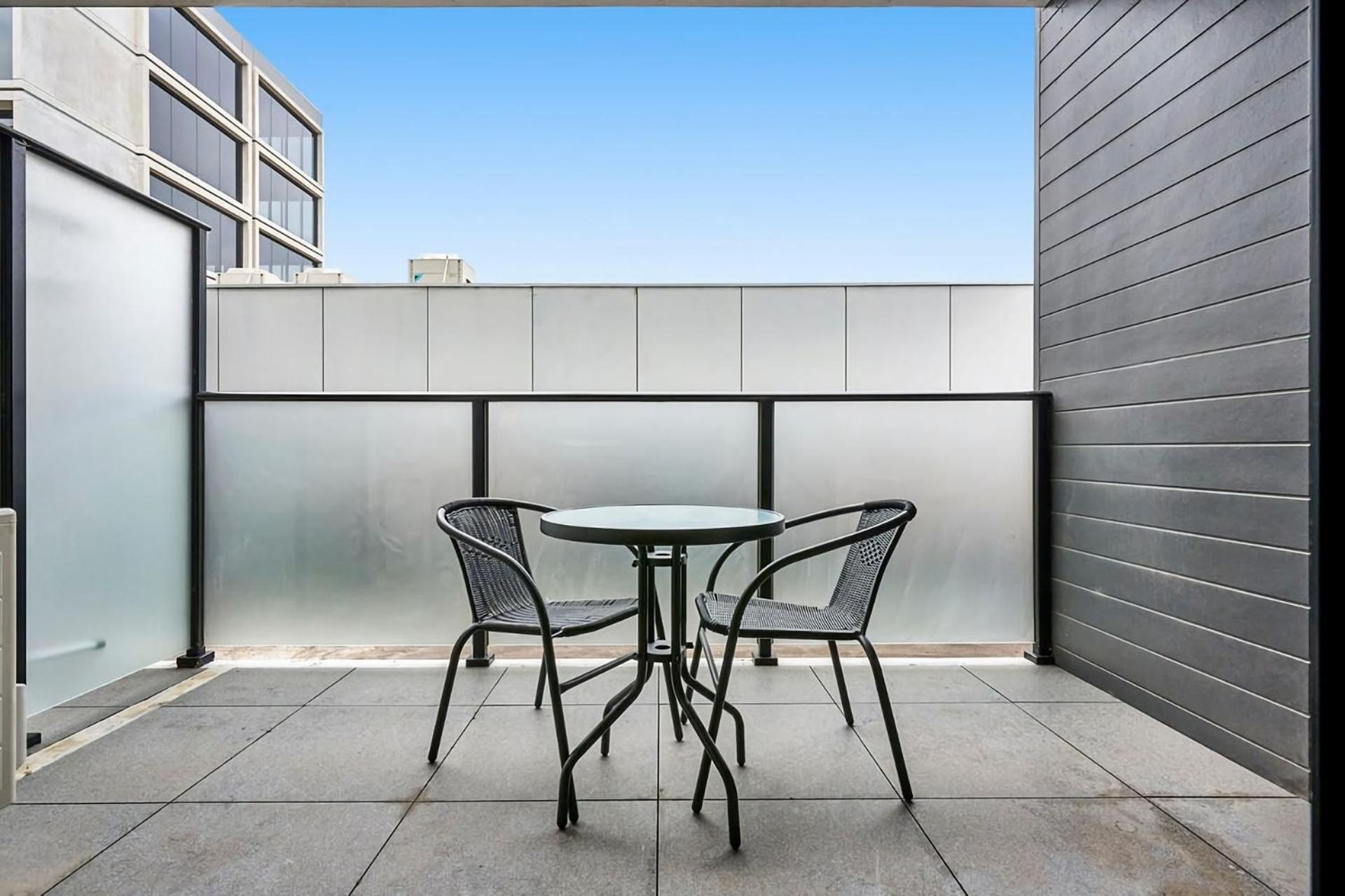 Apartment On Swan St - 10 Mins To Mcg *