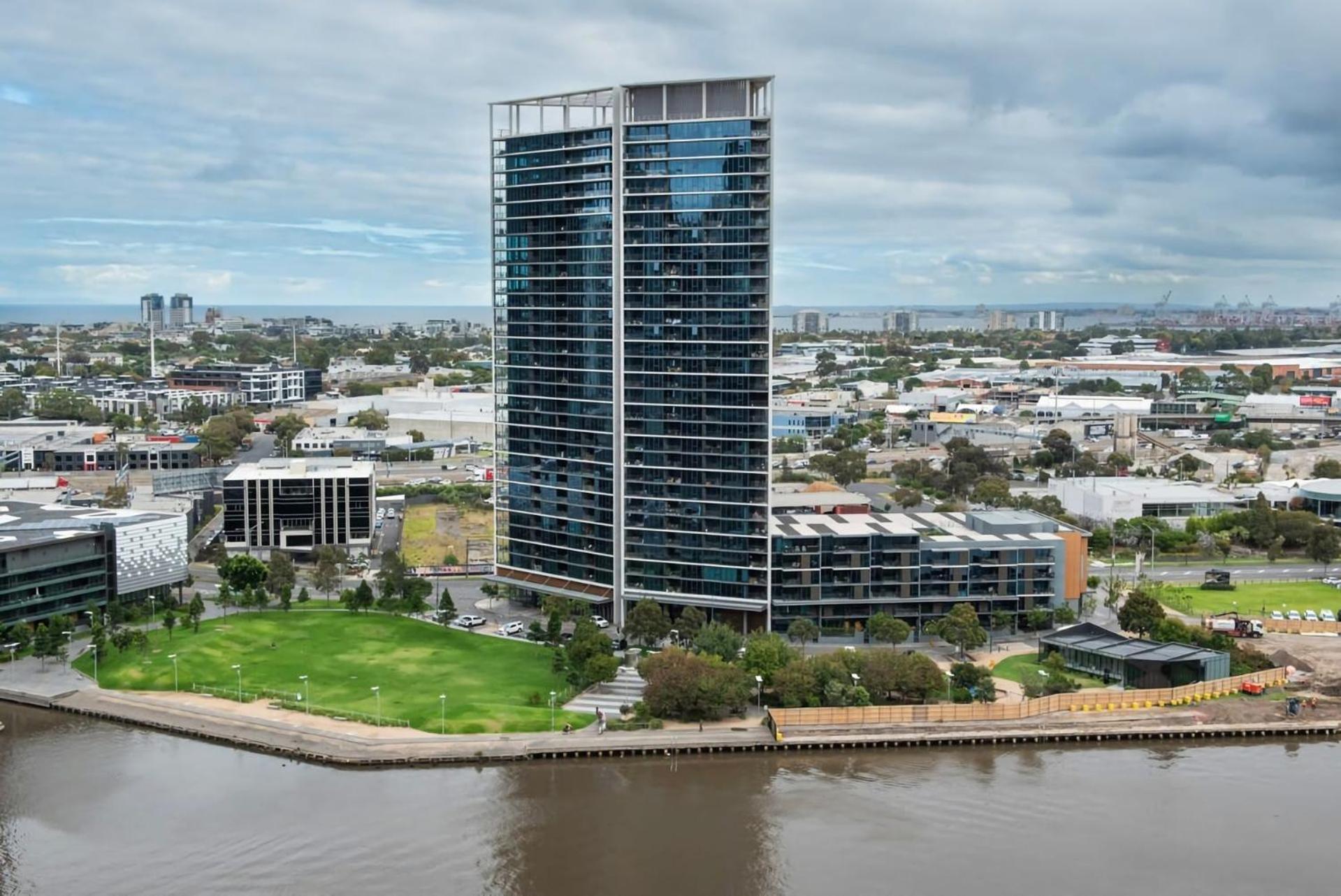 Spectacular River And Views * Melbourne