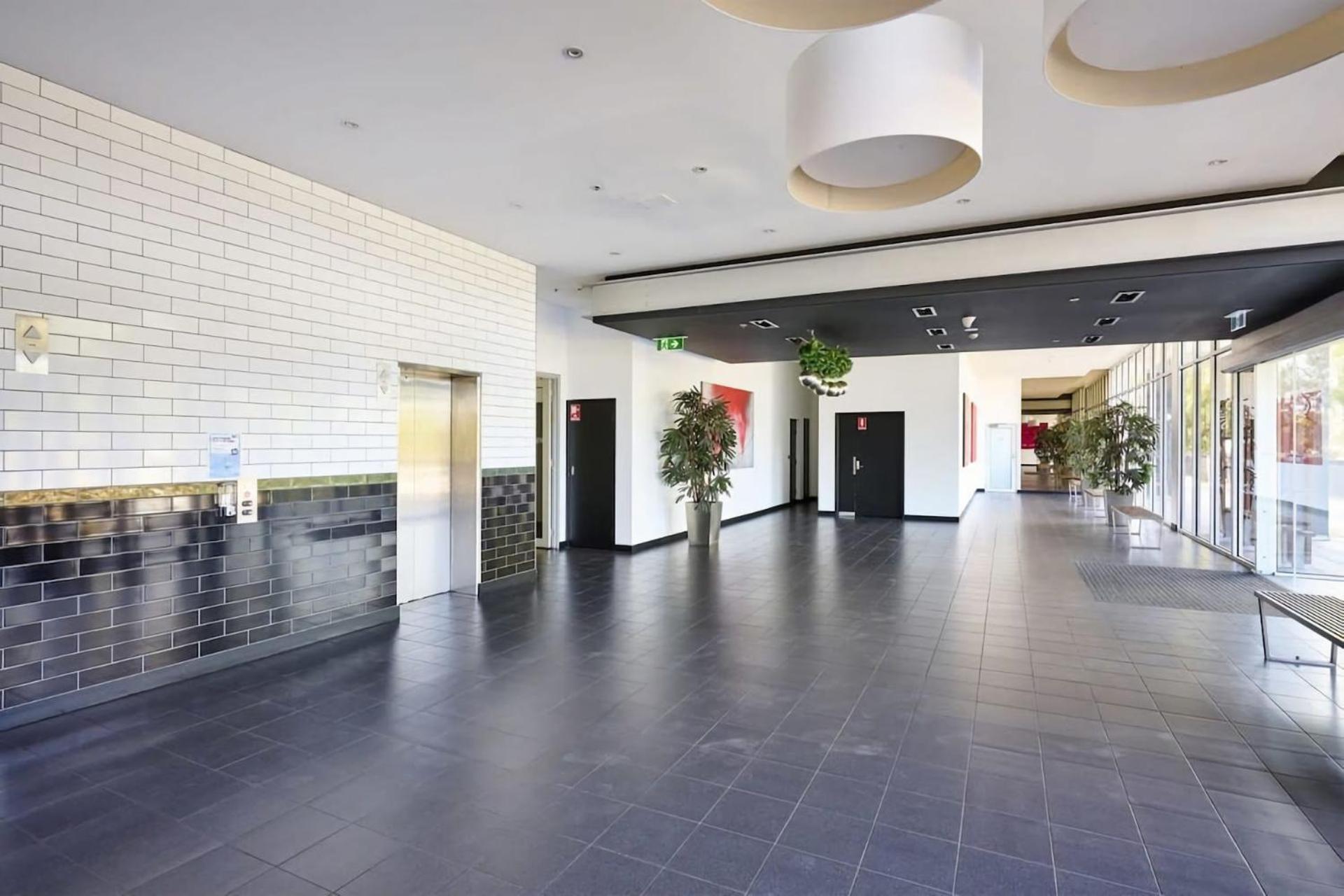 Apartment Gallop To Your Getaway! *