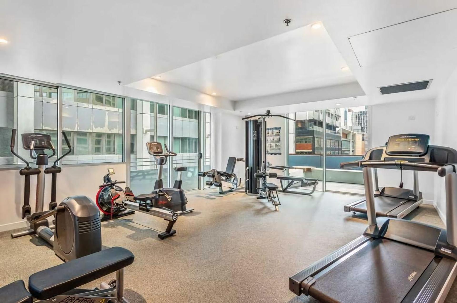 Apartment Collins Street Chic - Your Stylish Getaway *