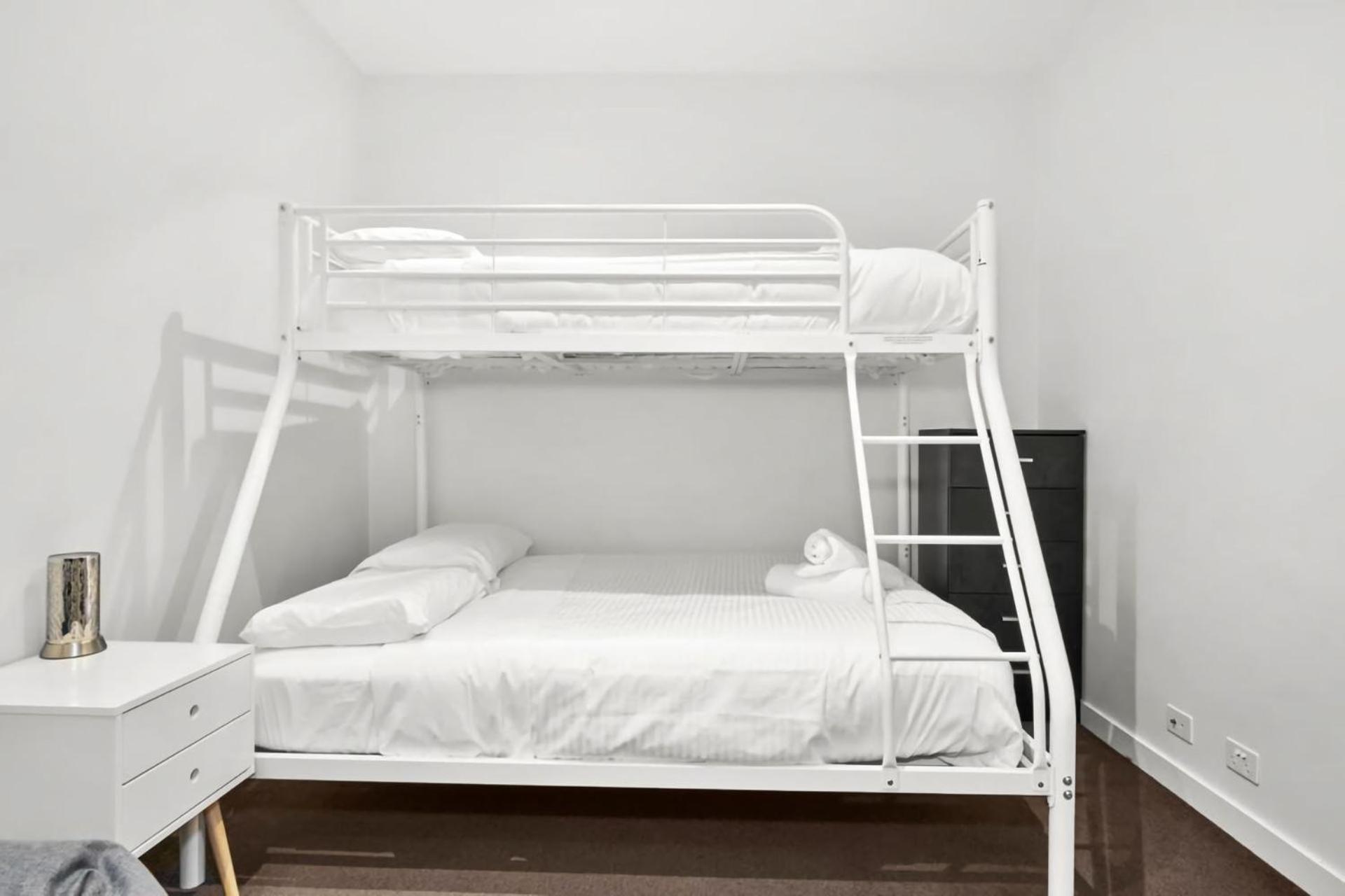Cityscape Family Oasis 2br With Parking *