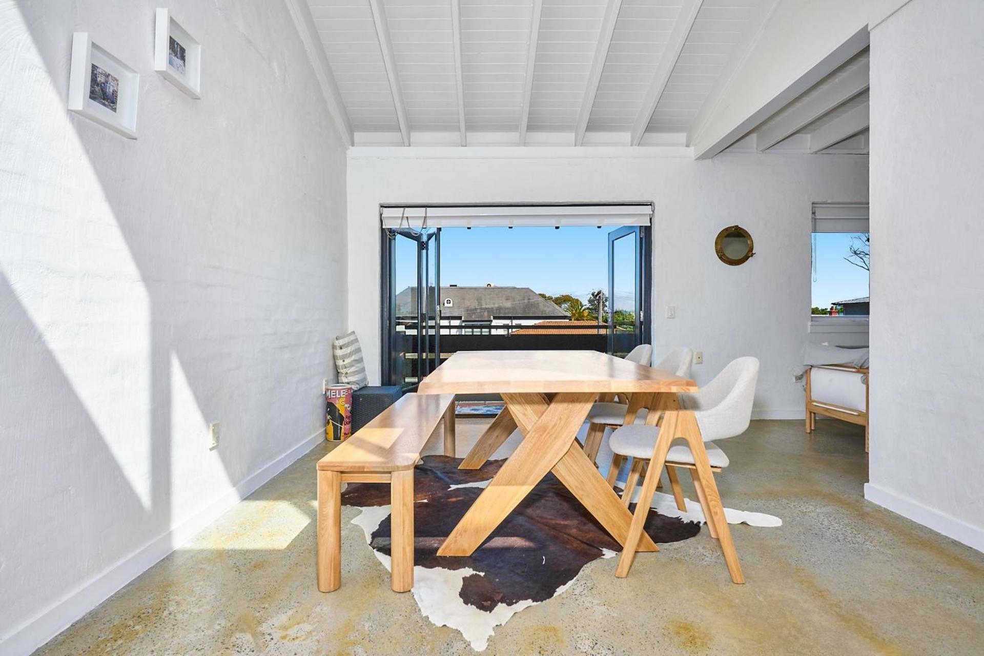 Stylish 1-bedroom Retreat On Hampton Street Apartment Melbourne